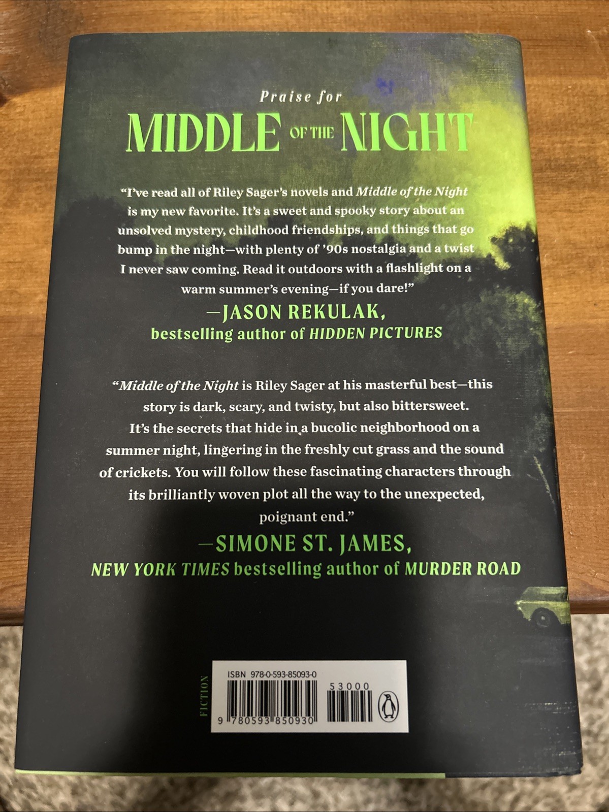 Middle Of The Night by Riley Sager 2024 Hardcover