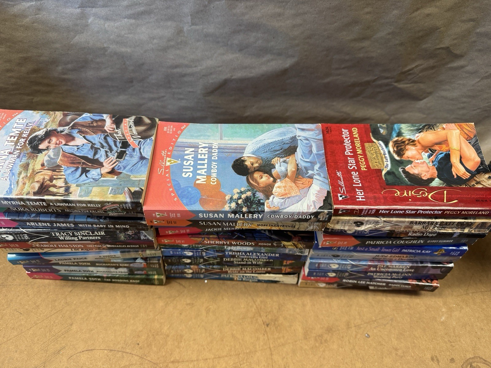 Lot of 30 Silhouette Special Edition Romance Book Novels Published