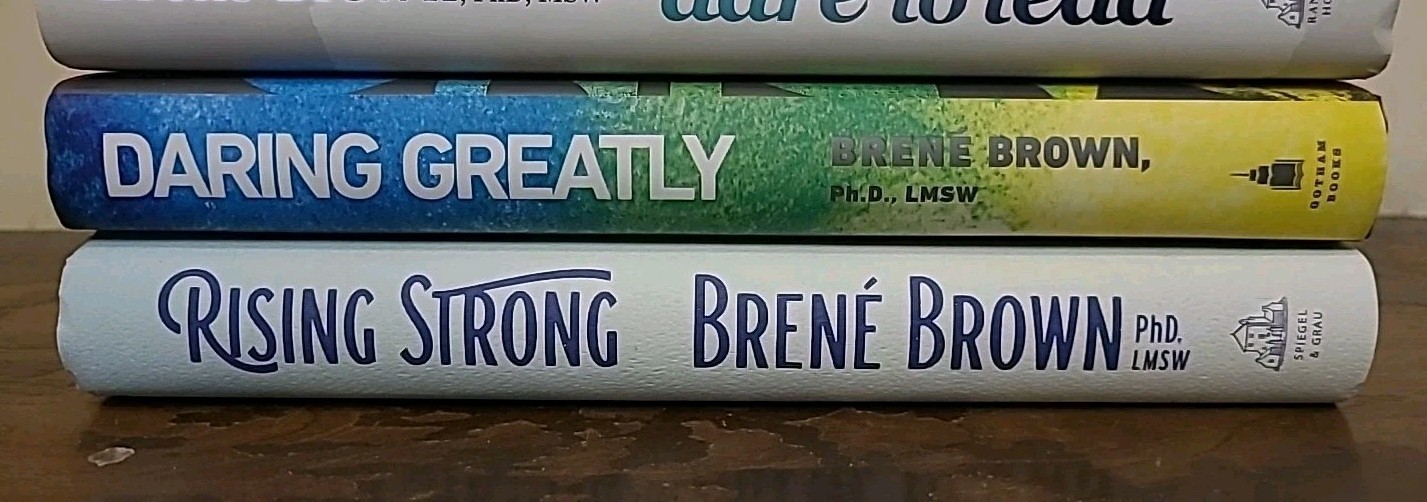 Lot of 2 Brene Brown PHD Daring Greatly & Rising Strong HC/DJ Books VG – NEW