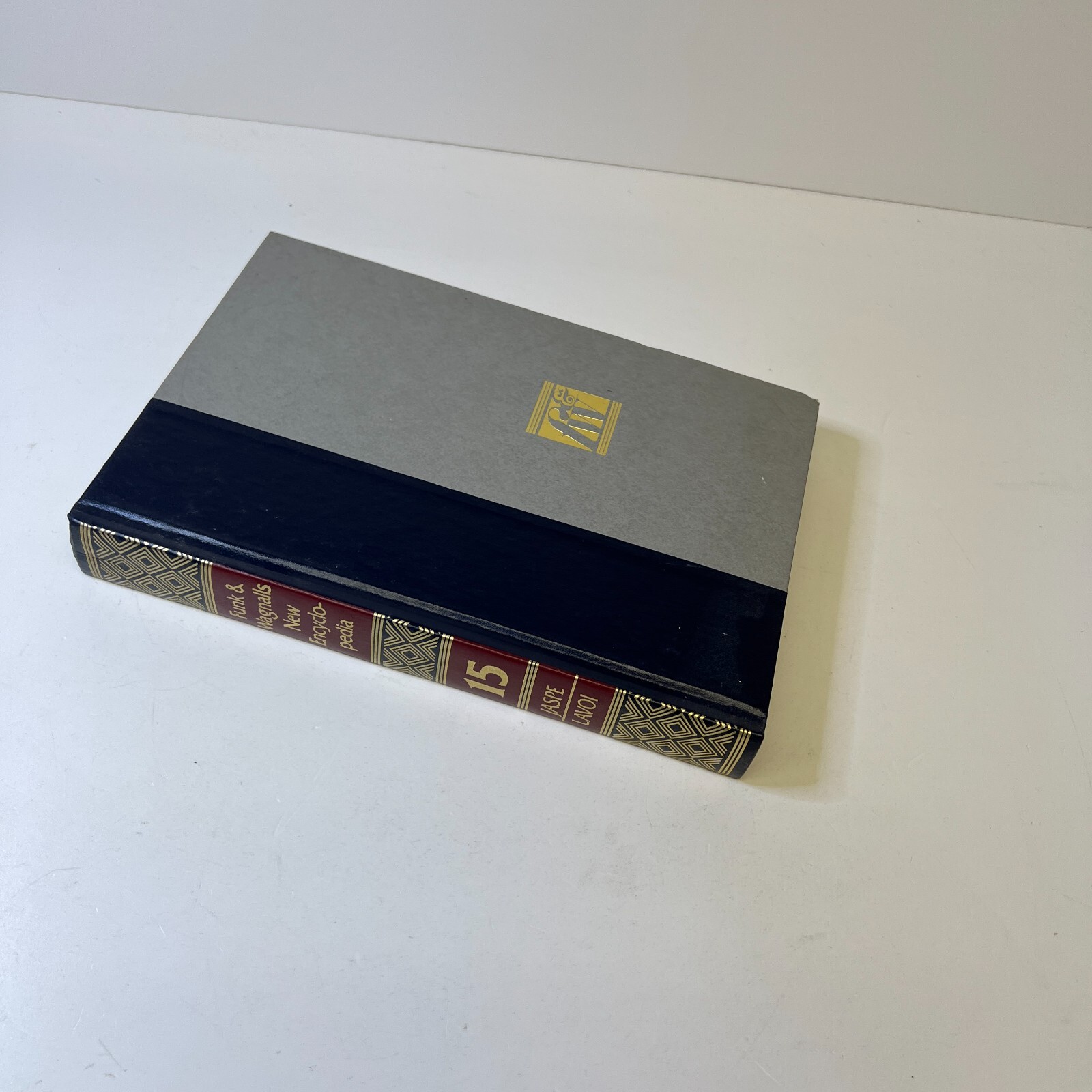 Funk and Wagnalls New Encyclopaedia, Vol. 15, by Leon L. Bram Hardcover