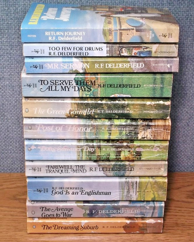 LOT R.F Delderfield 🔥AVENUE WWII🔥 Dreaming Suburb Long Summer Day Green Gauntl