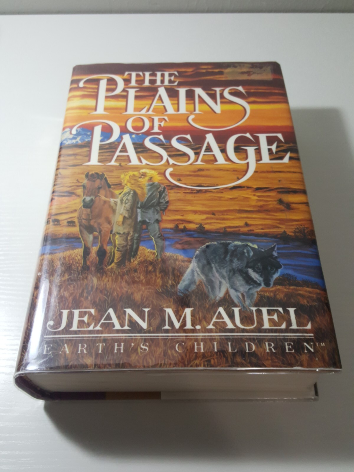 Earth’s Children Ser.: The Plains of Passage by Jean M. Auel (1990, Hardcover)