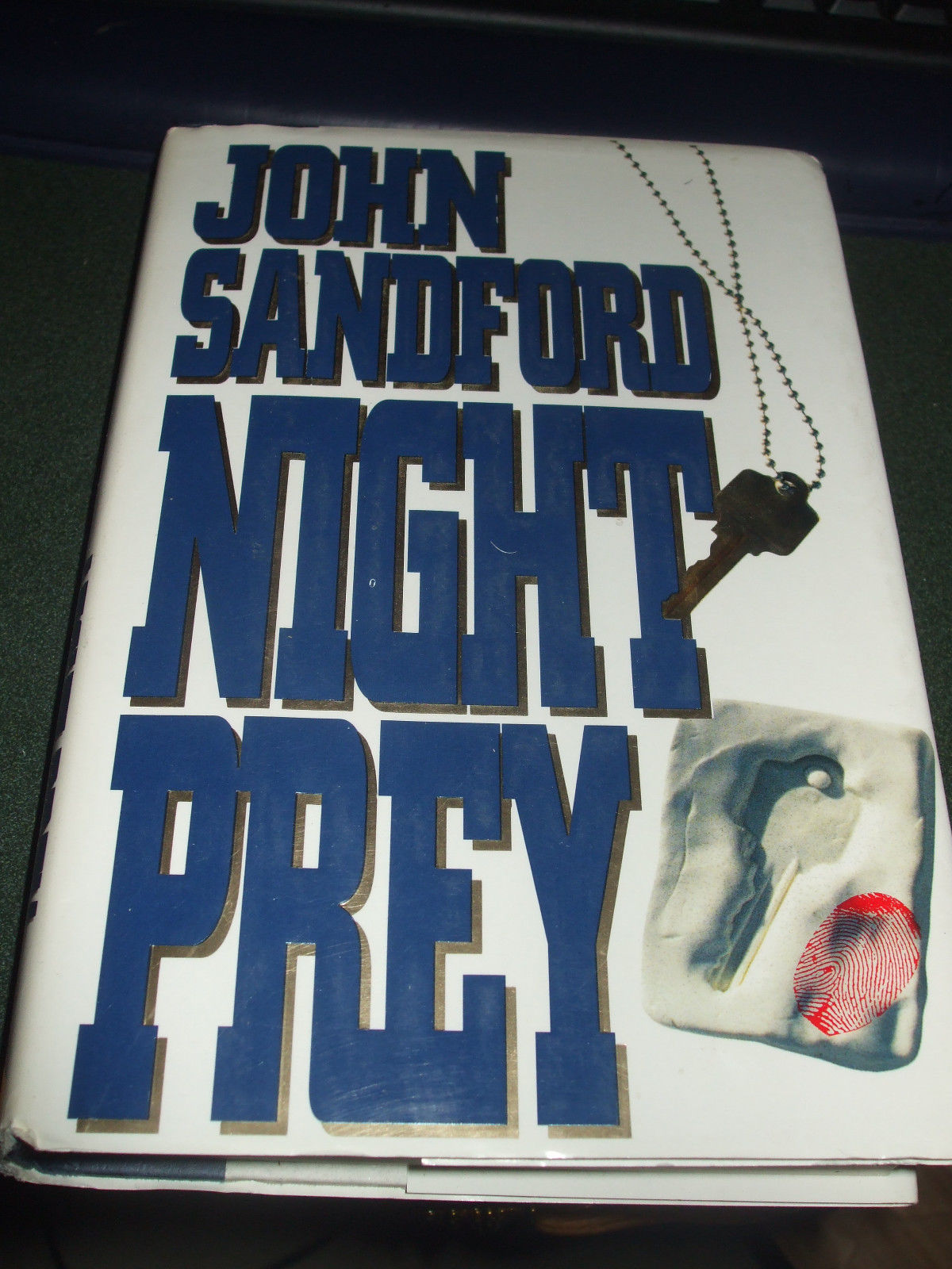 Night Prey – hardcover, John Sandford, 9780399139147