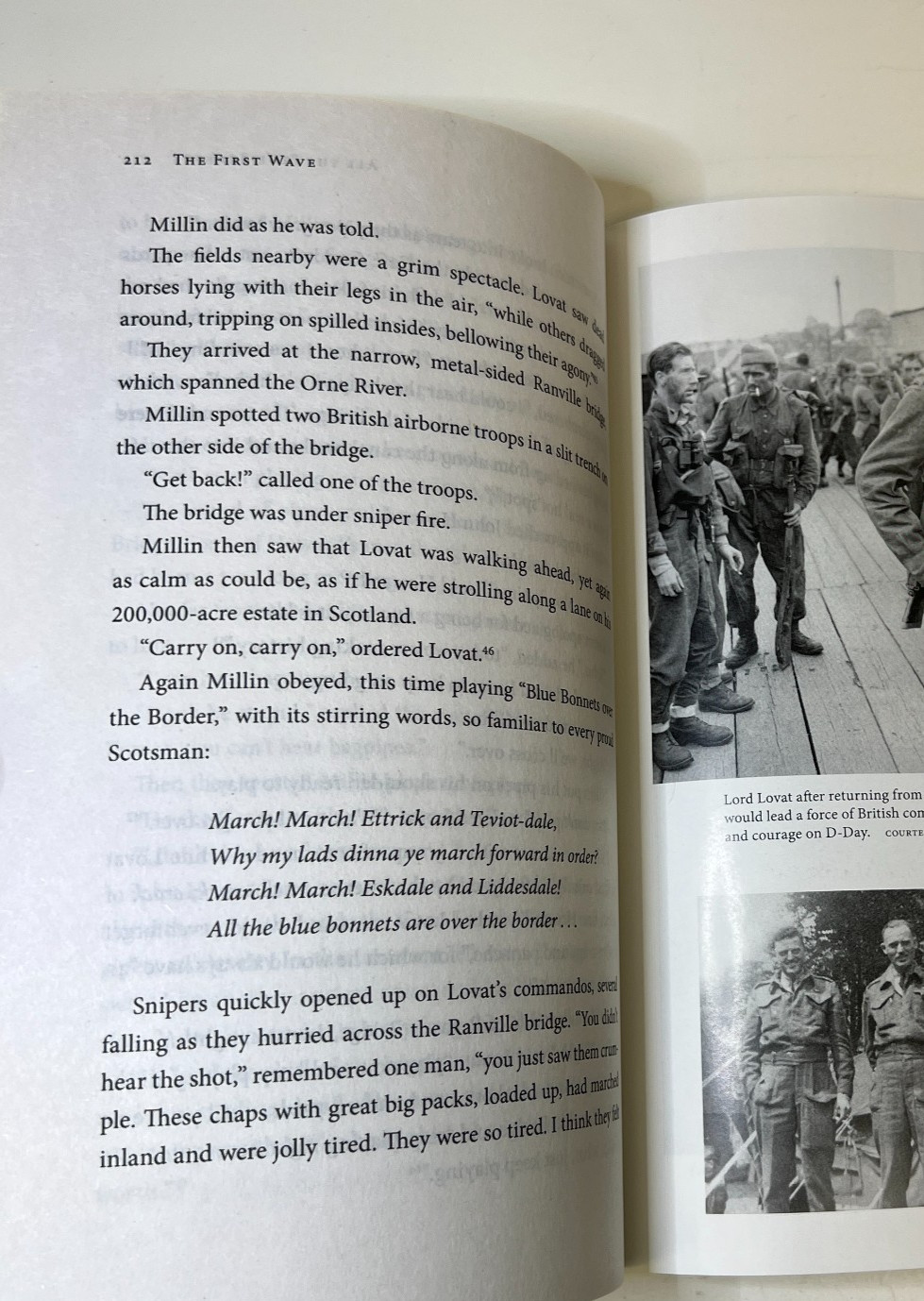 The First Wave: The D-Day Warriors Who Led – Paperback, by Kershaw Alex