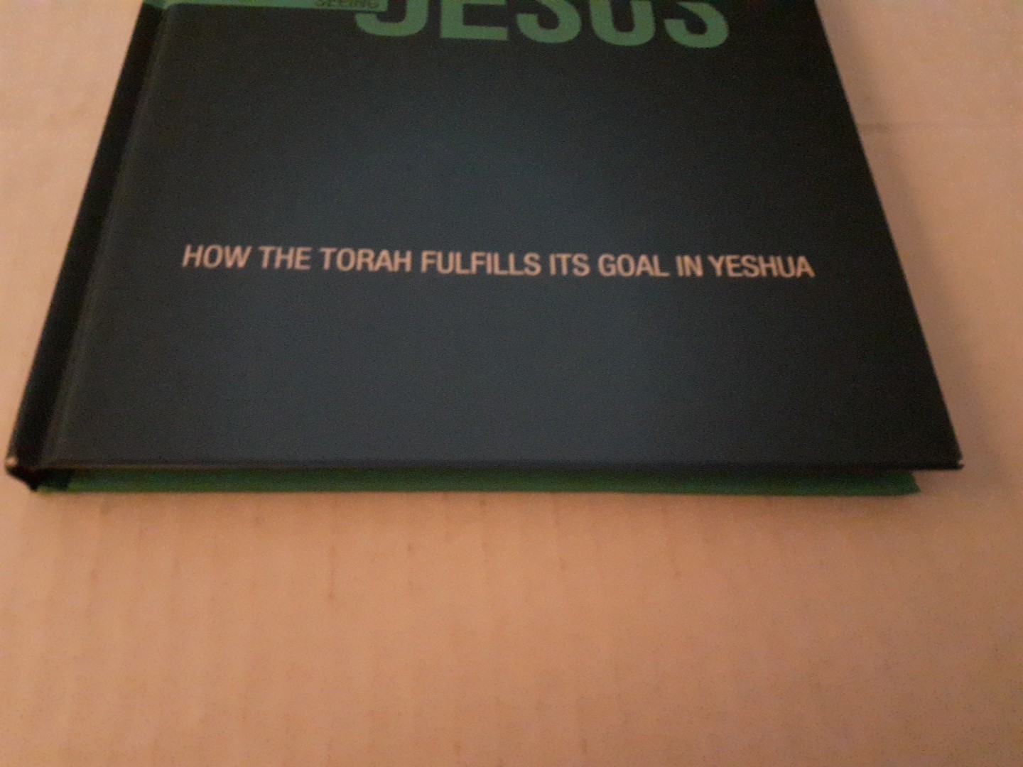 Reading Moses, Seeing Jesus: How the Torah Fulfills Its Goal in Yeshua,FREE SHIP