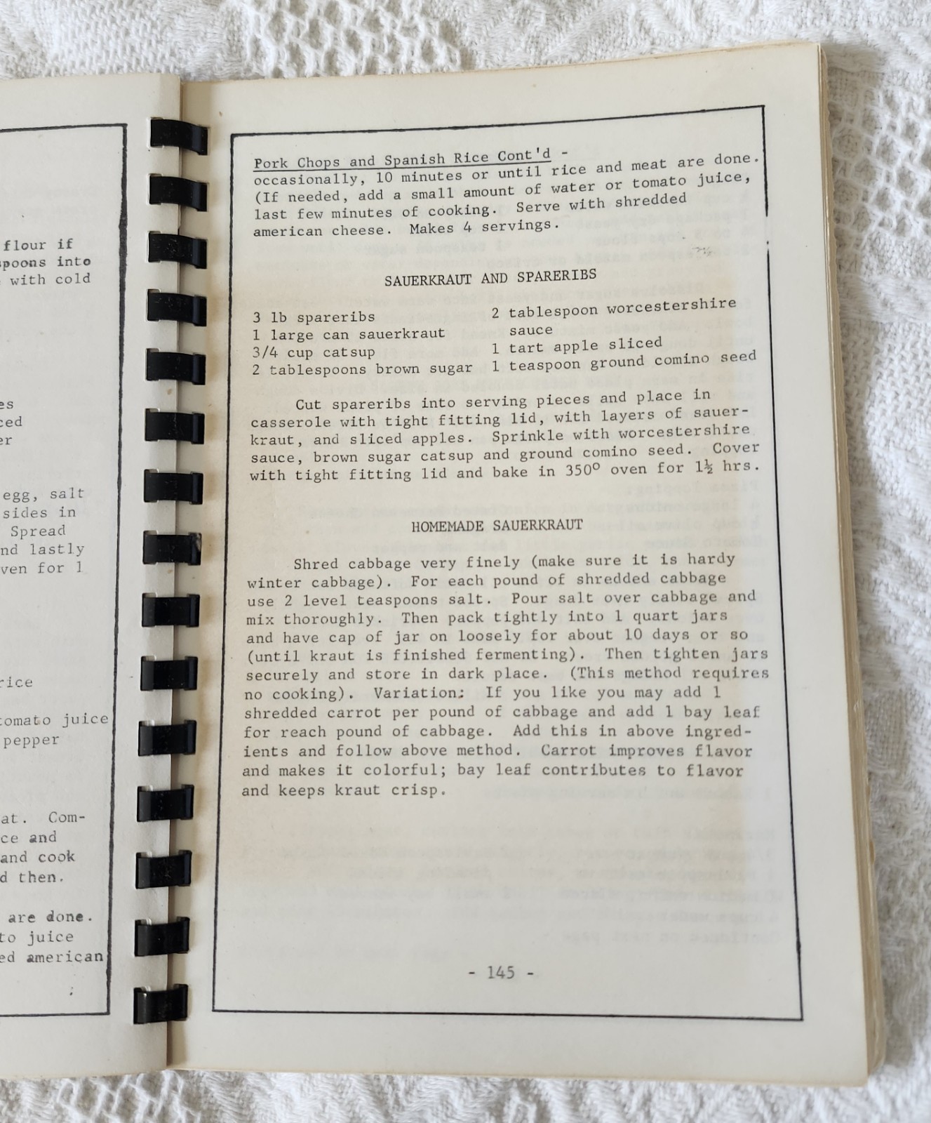 1964 Samovar Cook Book – Eastern Orthodox Church Madison IL Russian Spiral Bound