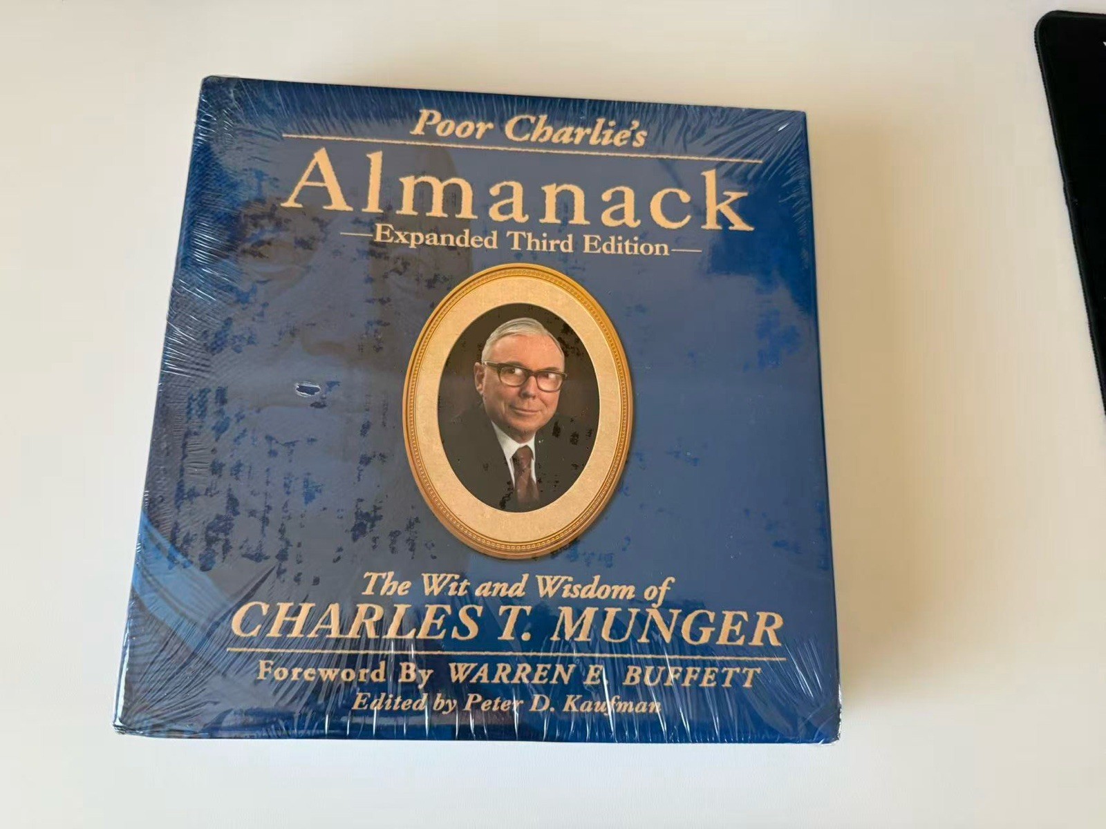 Poor Charlie’s Almanack by Charles T. Munger Expanded Third Edition – READ