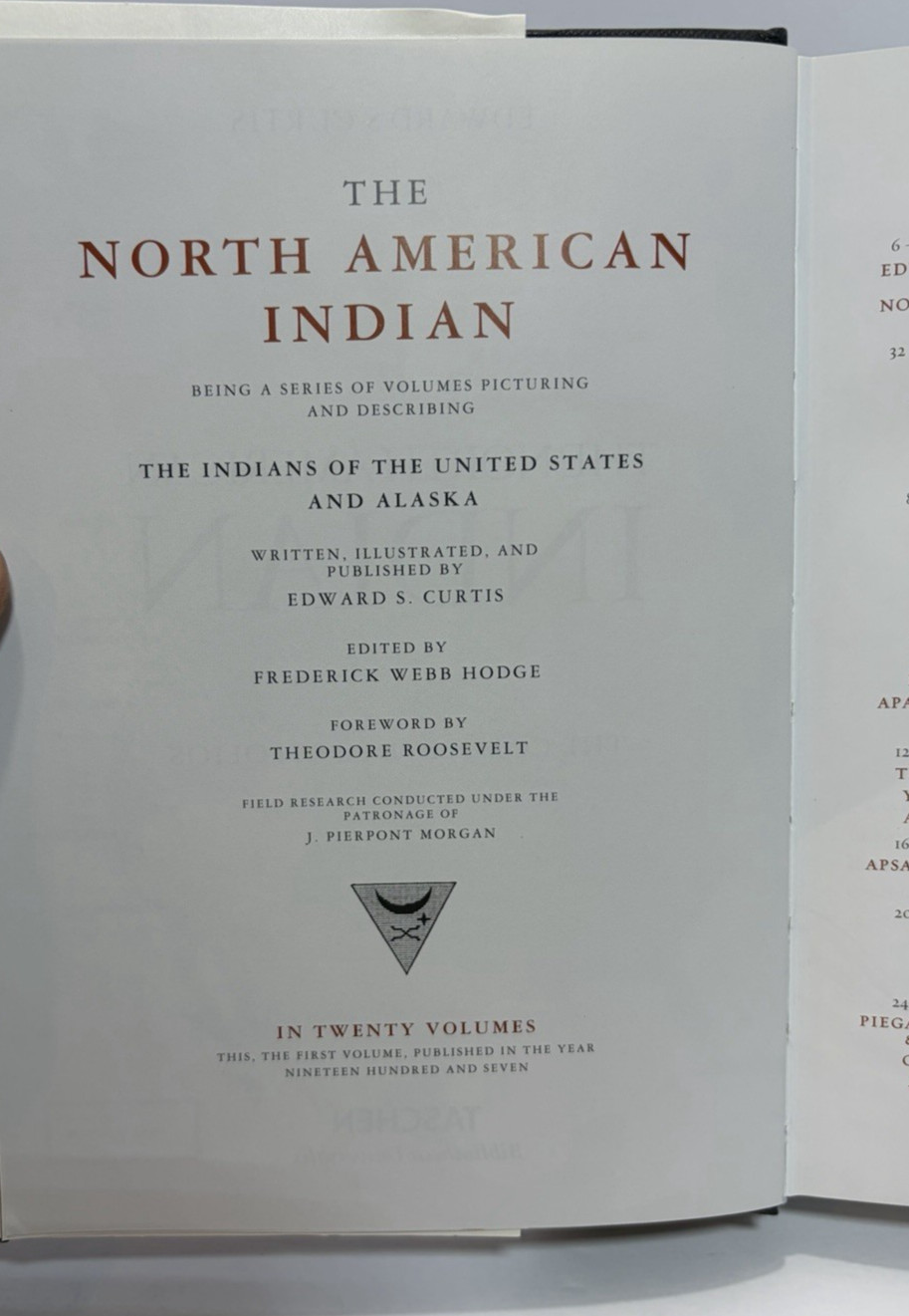2020 „The North American Indian: The Complete Portfolios“ by Edward S. Curtis
