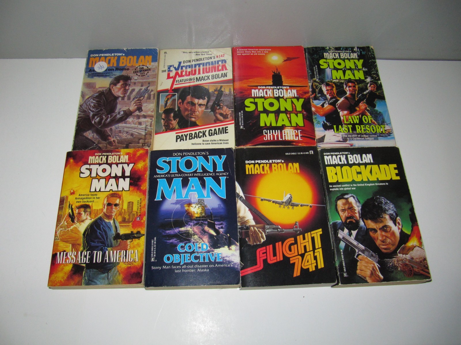 Lot of 18 Don Pendleton books PB The Executioner, Mack Bolan mens adventure