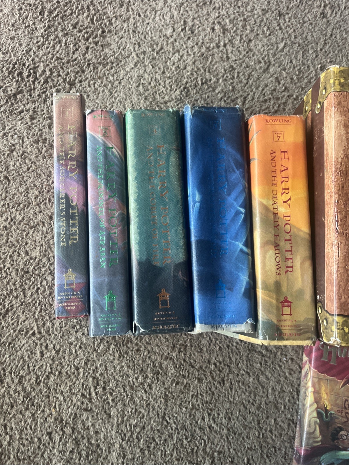 Harry Potter Boxed Set Hardcover Books 1-7 in Trunk Chest Limited Edition READ