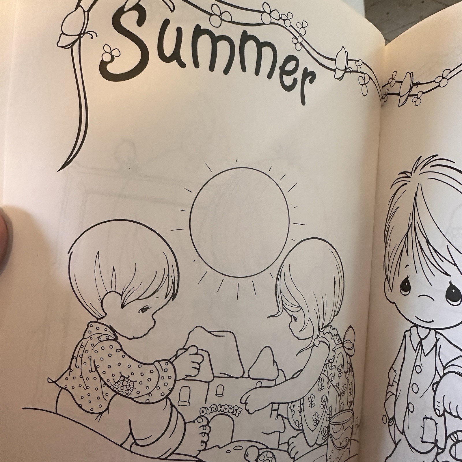 NEW VINTAGE PRECIOUS MOMENTS COLORING BOOK TOY – STICKERS Includes 5 Foot Banner