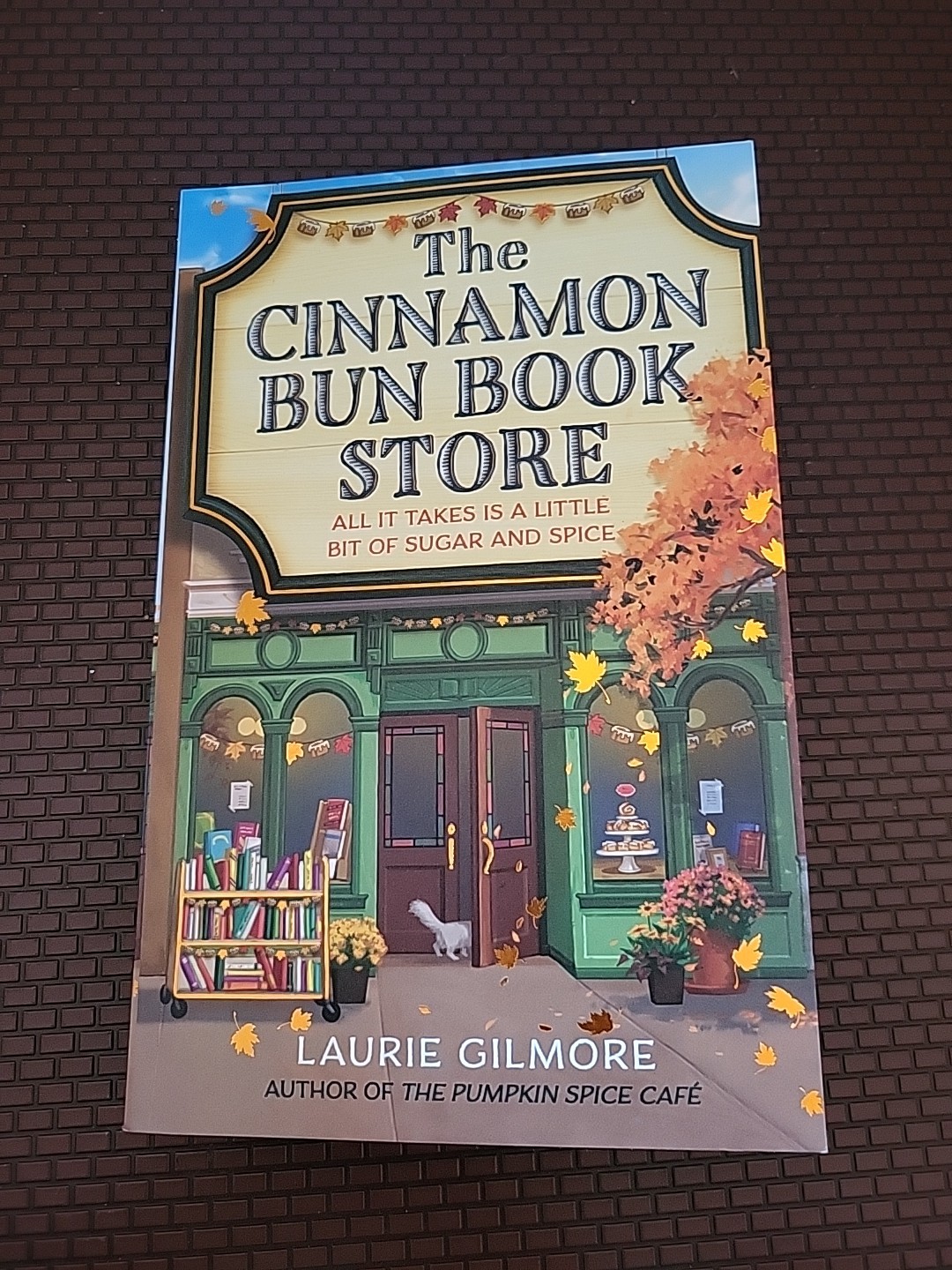 Cinnamon Bun Book Store by Laurie Gilmore (2024, Paperback)