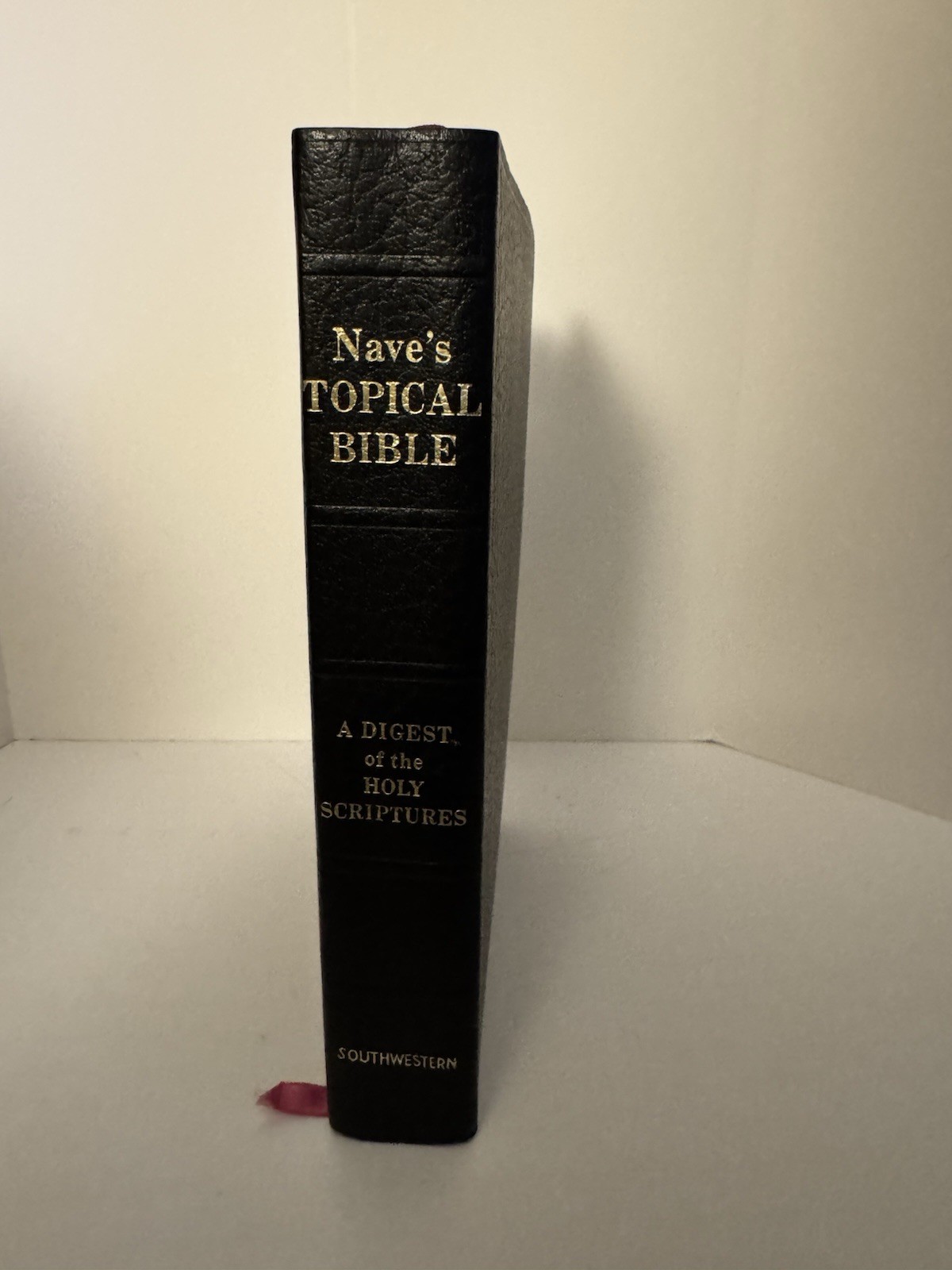 Nave’s Topical Bible A Digest of Holy Scriptures 1962 Southwestern Co. Reference