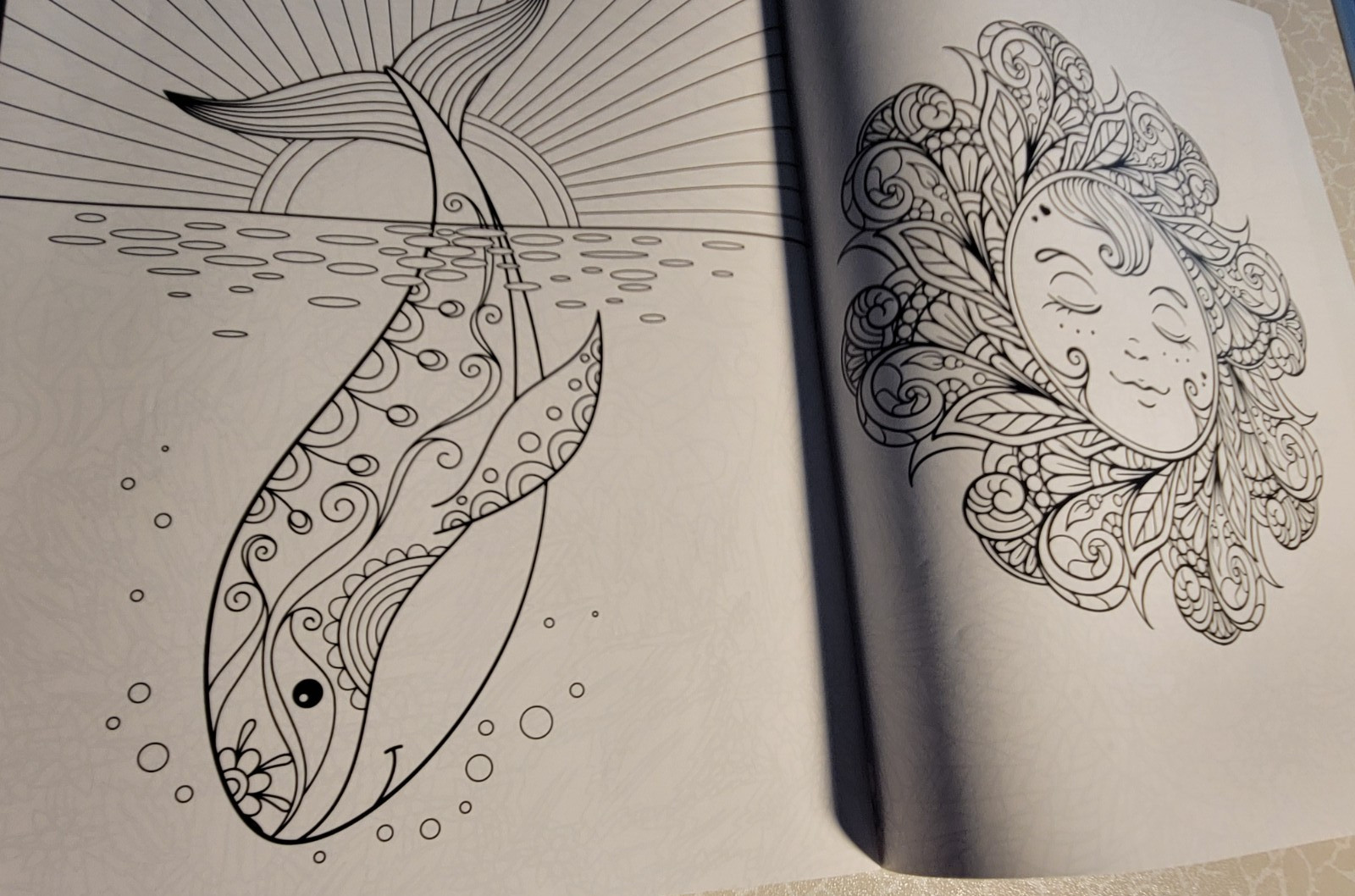 BRILLIANT ESCAPES – ADULT COLORING BOOK -48 Pages Of Summer – Suns, Animals-MORE