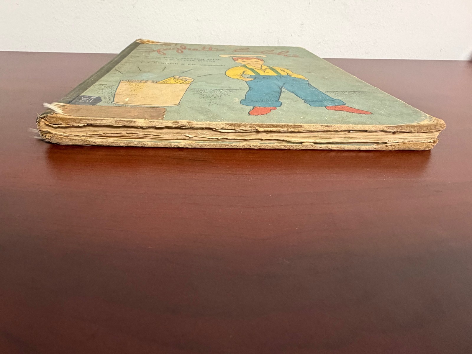 Vintage SPAGHETTI EDDIE 1957 Hardcover by Mary Jackson Ellis Ex-library copy