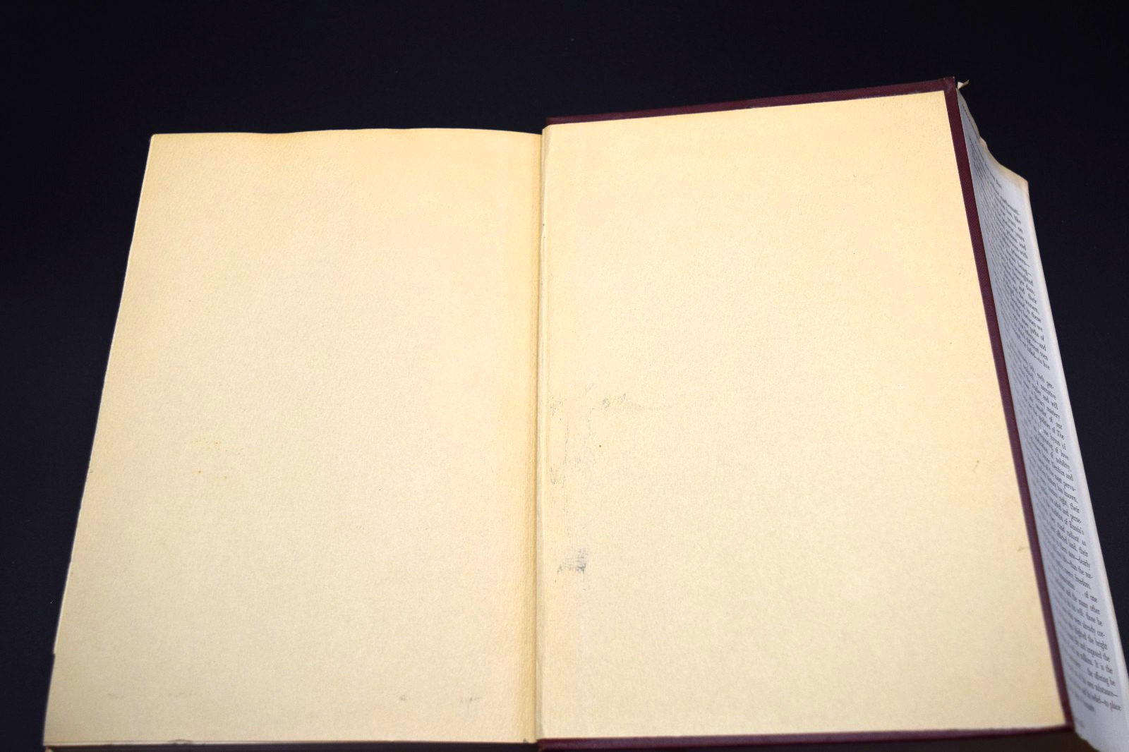 The First Circle Aleksandr I. Solzhenitsyn 1968 Stated First Edition HC/ DJ