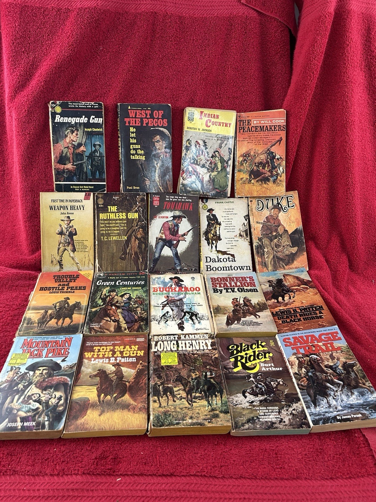 44 Western Paperback Lot Various Authors