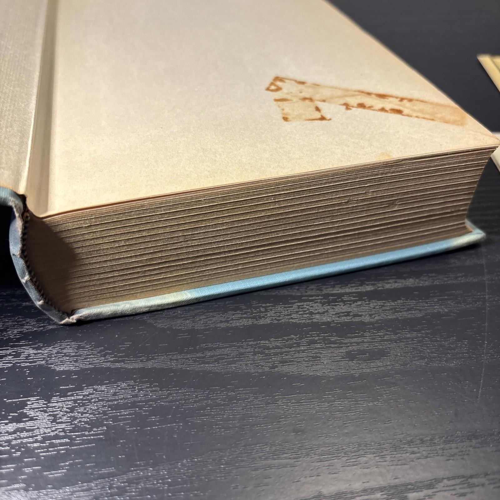 Autobiography of a Yogi Paramhansa Yogananda 1955 6th Ed