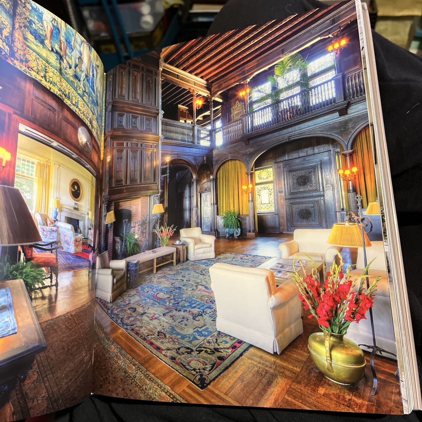 SUMMER HOUSES BY THE SEA: THE SHINGLE STYLE By Bret Morgan – Hardcover EXCELLENT