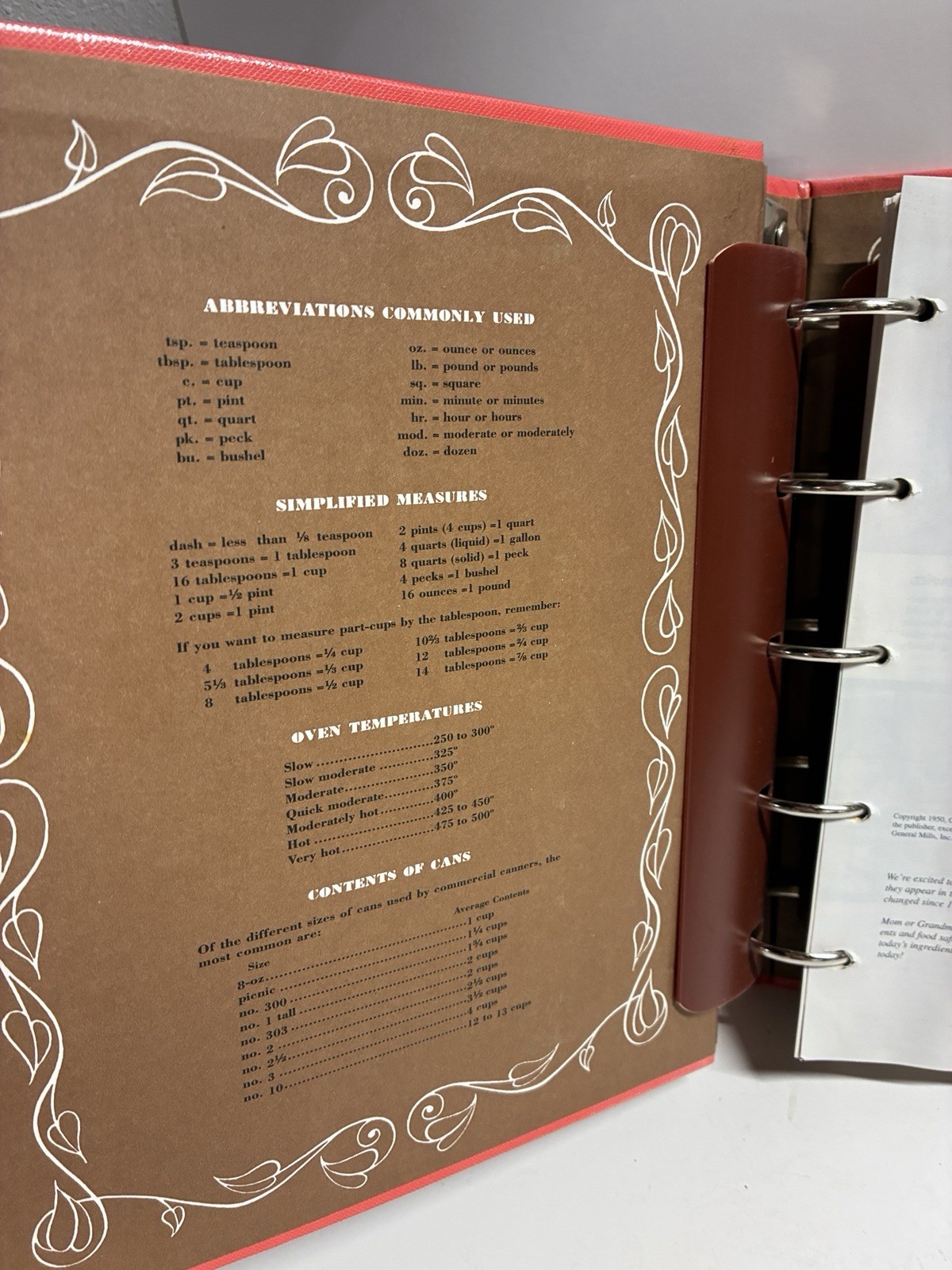 Betty Crocker’s Picture Cook Book 1998 Facsimile Edition 1950 Red Binder 5-Ring