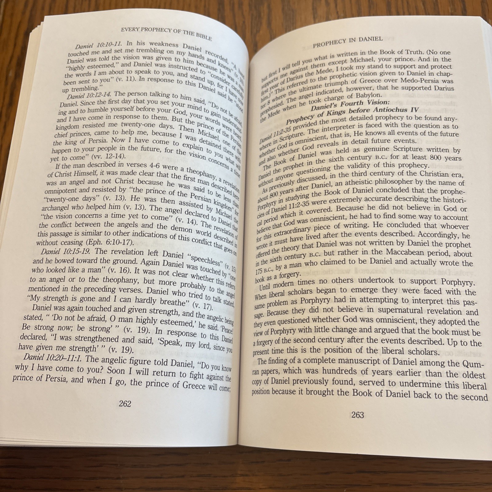 Every Prophecy Of The Bible By John F. Walvoord PB
