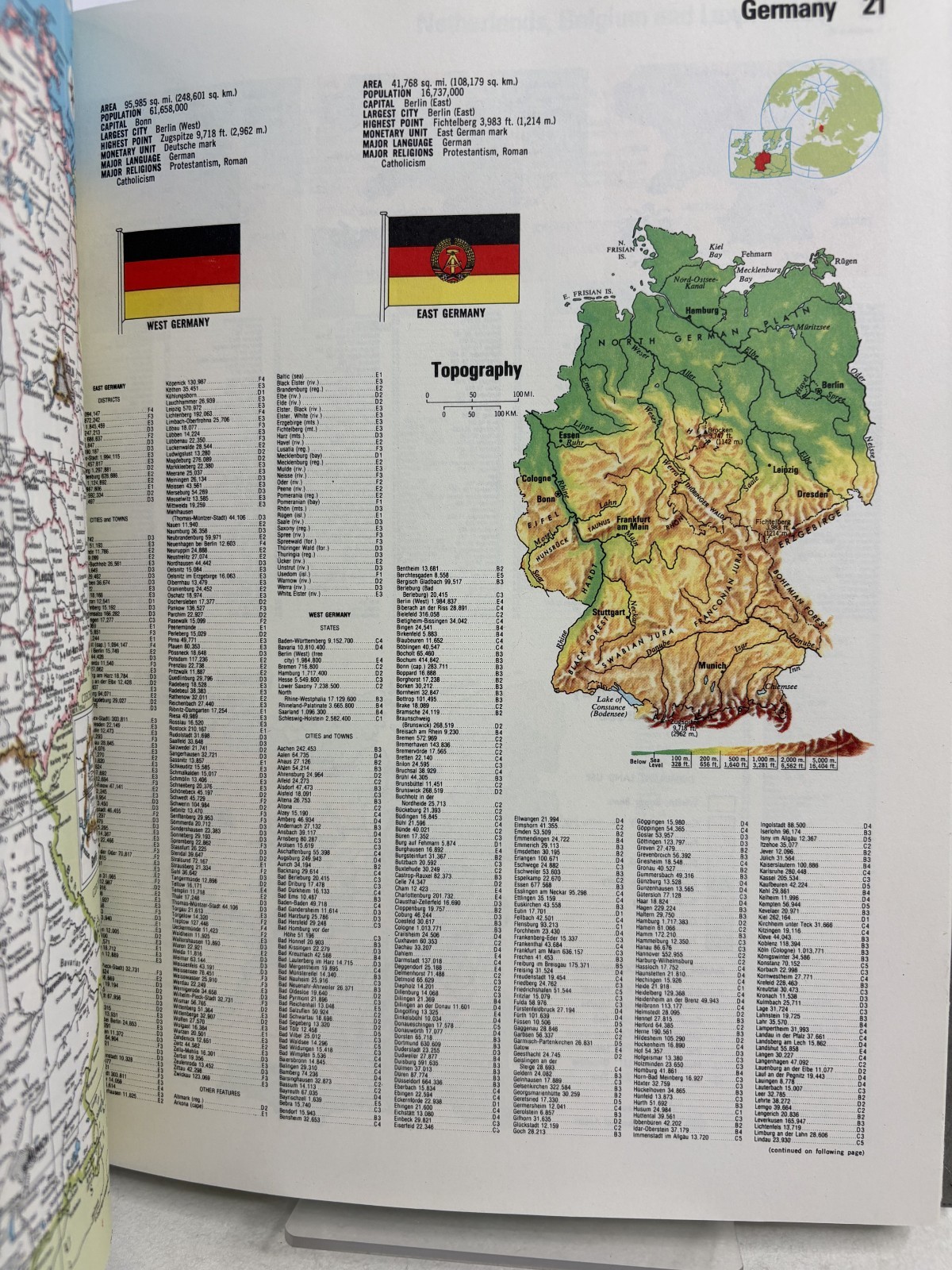 Funk And Wagnalls Hammond World Atlas Hardback Book Map
