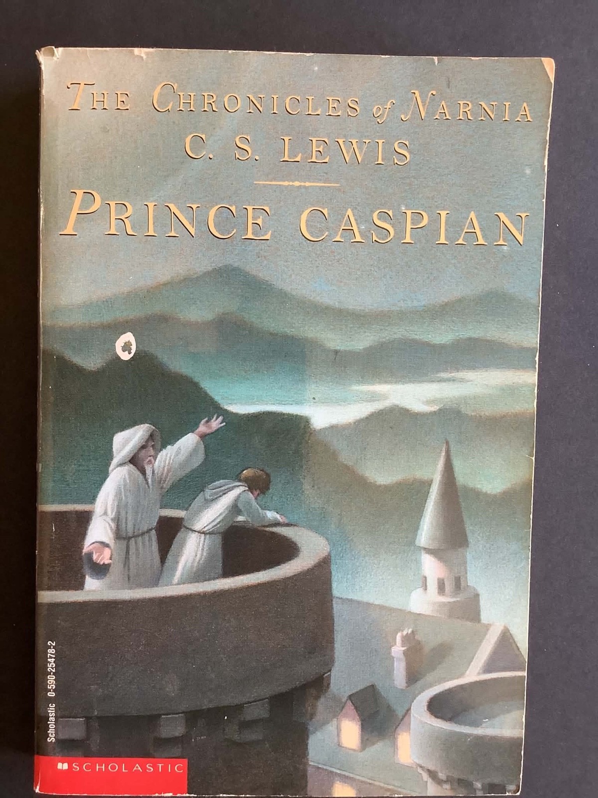 C.S. Lewis The Chronicals of Narnia 7 Book Collection Scholastic Paperback