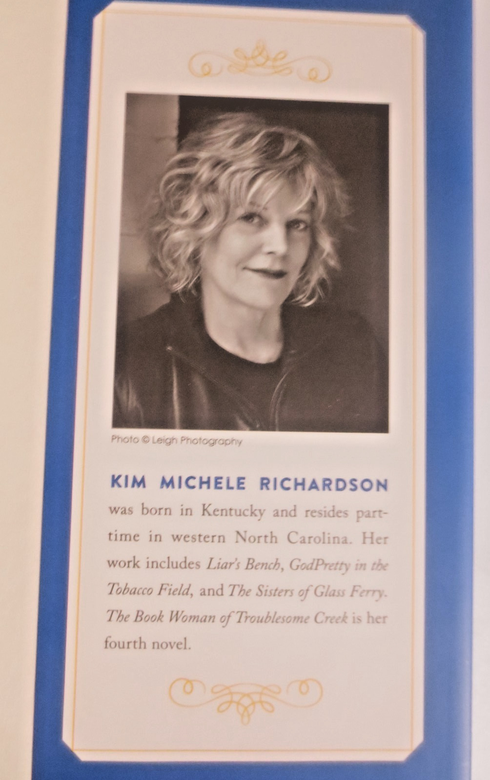 Book Woman of Troublesome Creek by Kim Michele Richardson Hardcover Dustcover