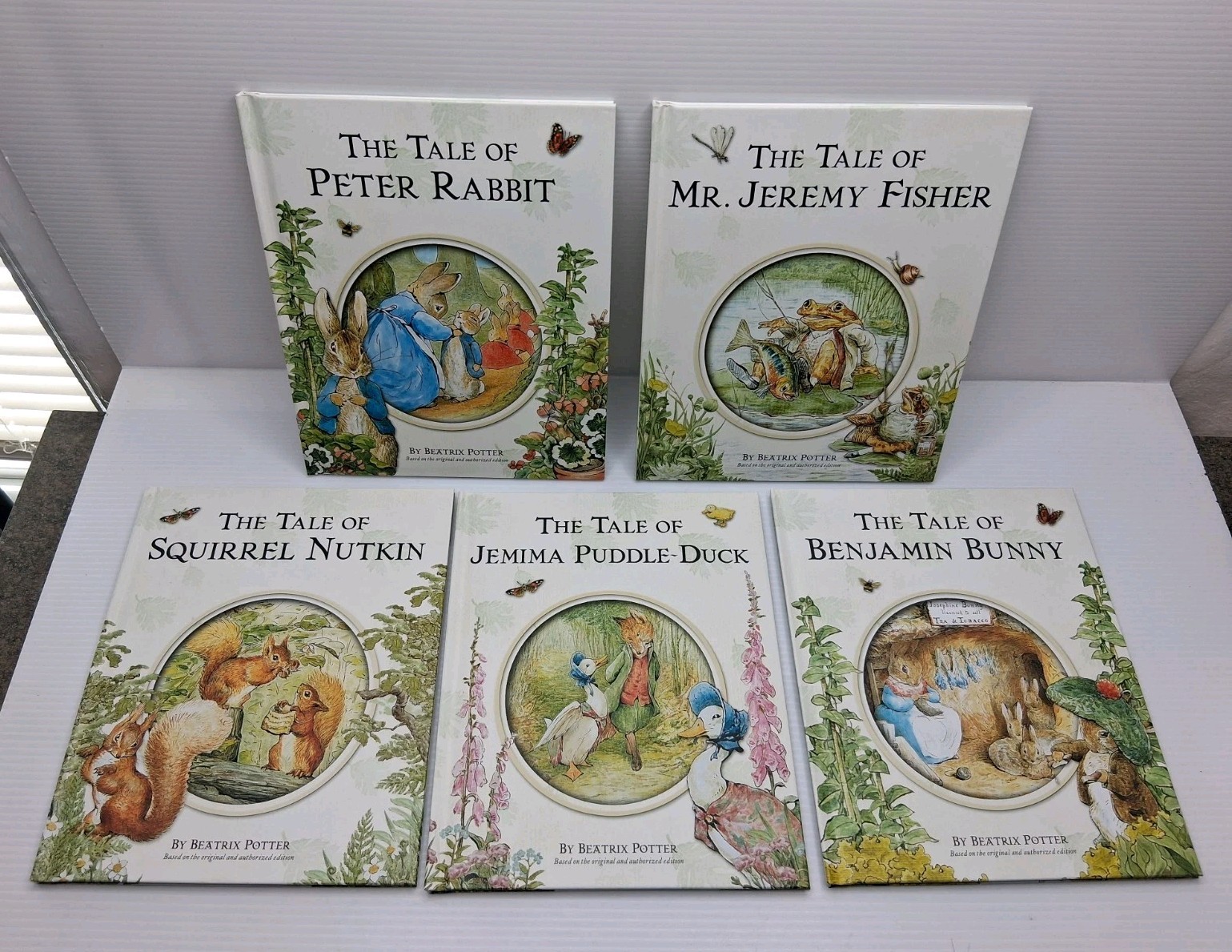 The Peter Rabbit Library Beatrix Potter 10 Hardcover Book Boxed Set Warne