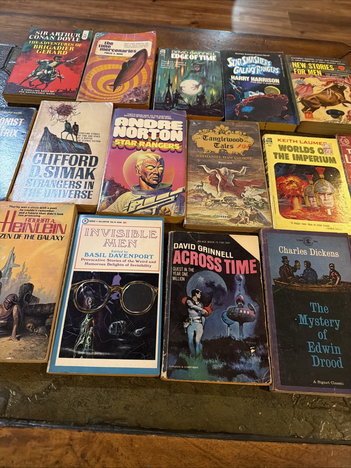 Lot Of 16 1970s 1960s 1950s Sci Fi Books Hawthorne, Grinnel, Harrison, Heinlein