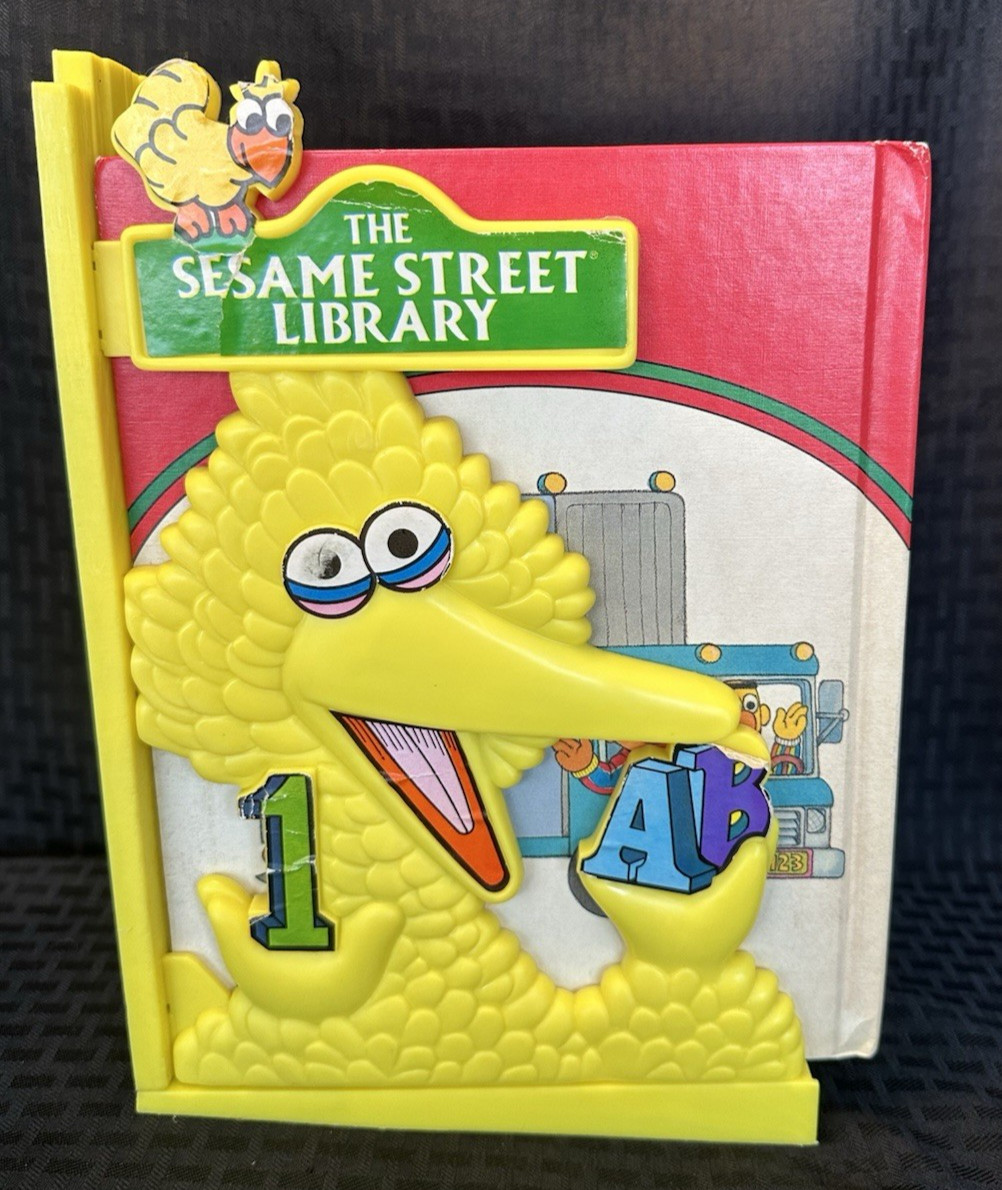 1989 On My Way with Sesame Street Library 1-15 Complete Set w/ Stand -Nice Set!