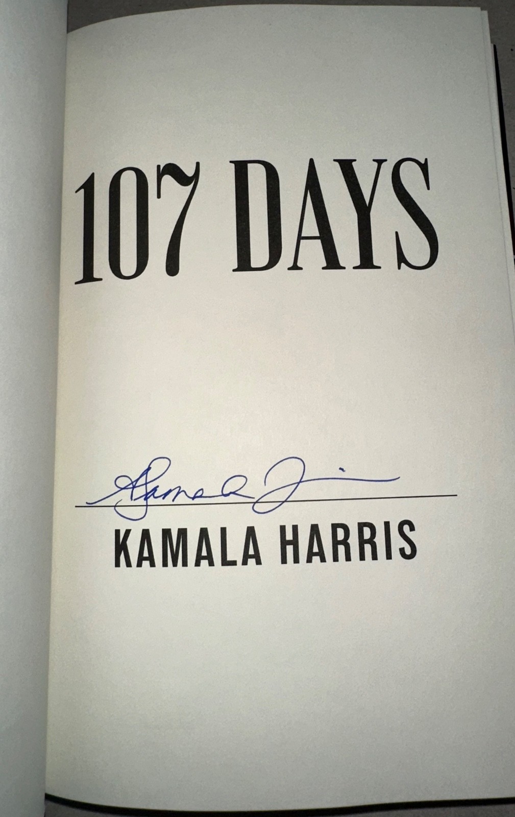 Kamala Harris SIGNED BOOK Vice President 107 Days HC AUTOGRAPHED 1ST EDITION