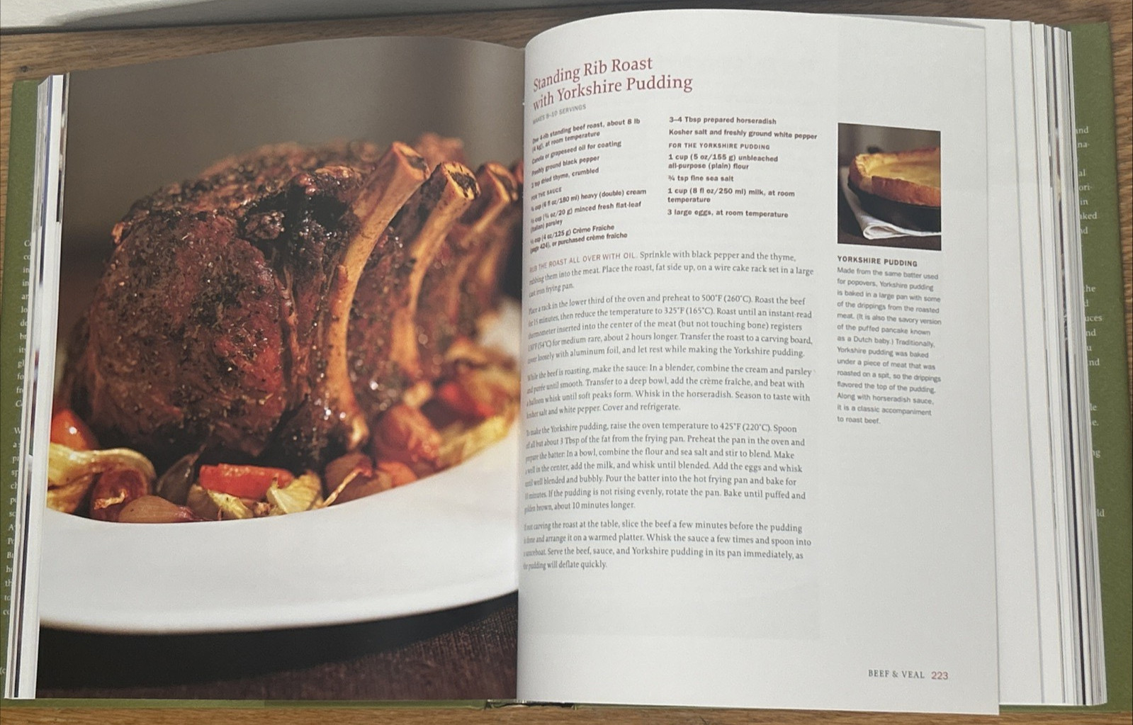The Williams-Sonoma Cookbook: The Essential Recipe Collection Home~Classic Gift