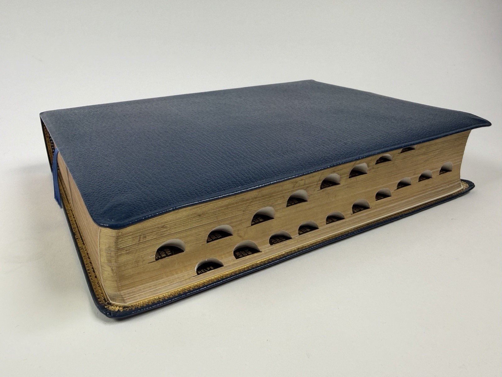 The Woman’s Study Bible NKJV Thomas Nelson 926B Blue Genuine Leather 1995