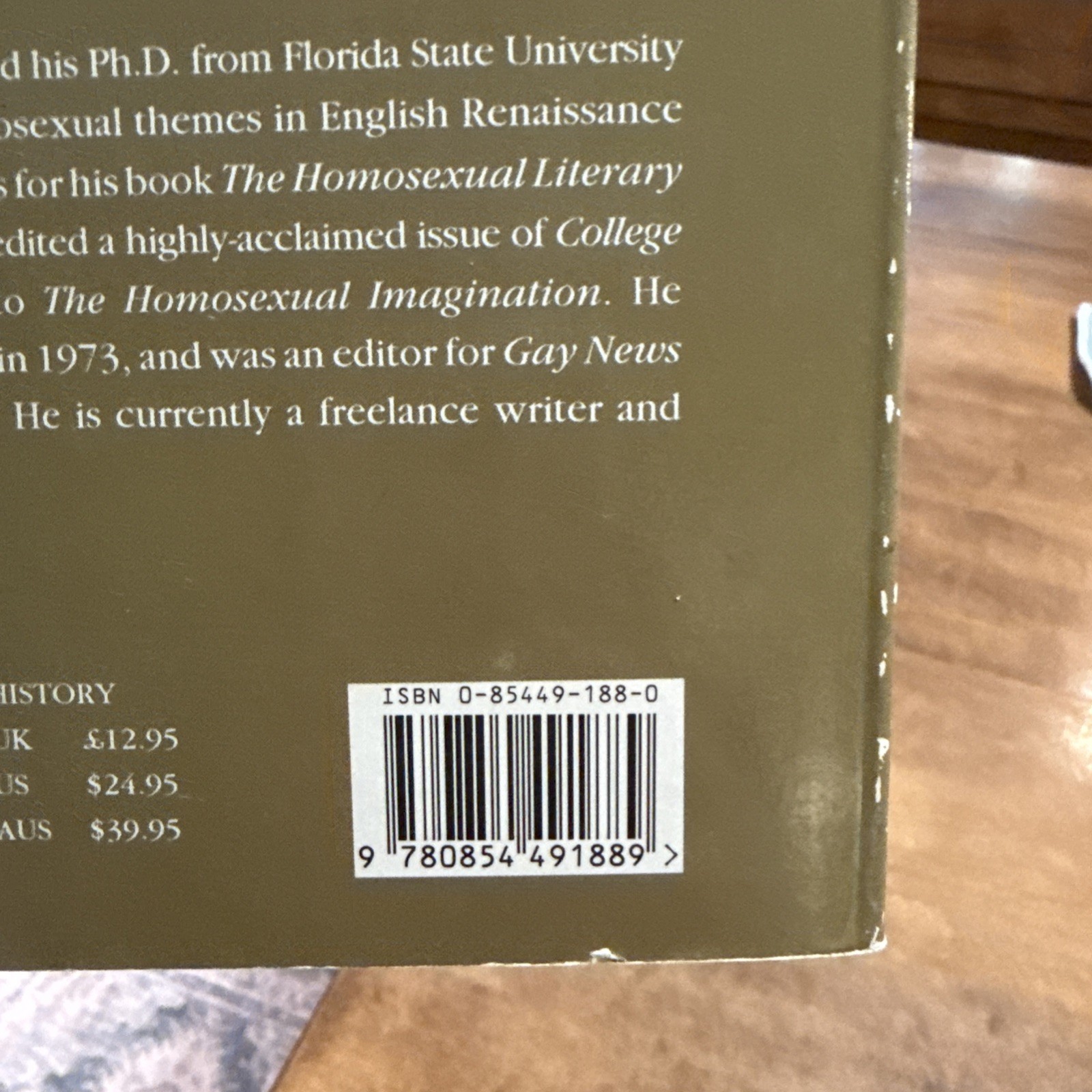 Mother Clap’s Molly House : Gay Subculture in England, 1700-1820 by Rictor Norto