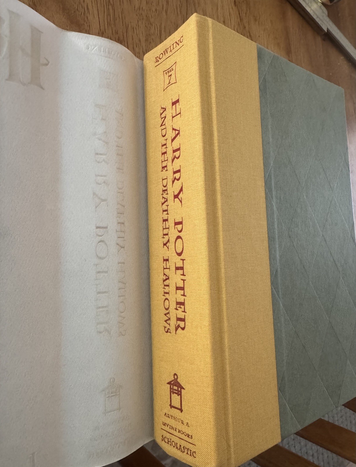 Harry Potter and the Deathly Hallows with 759 pages, not 784, error, RARE