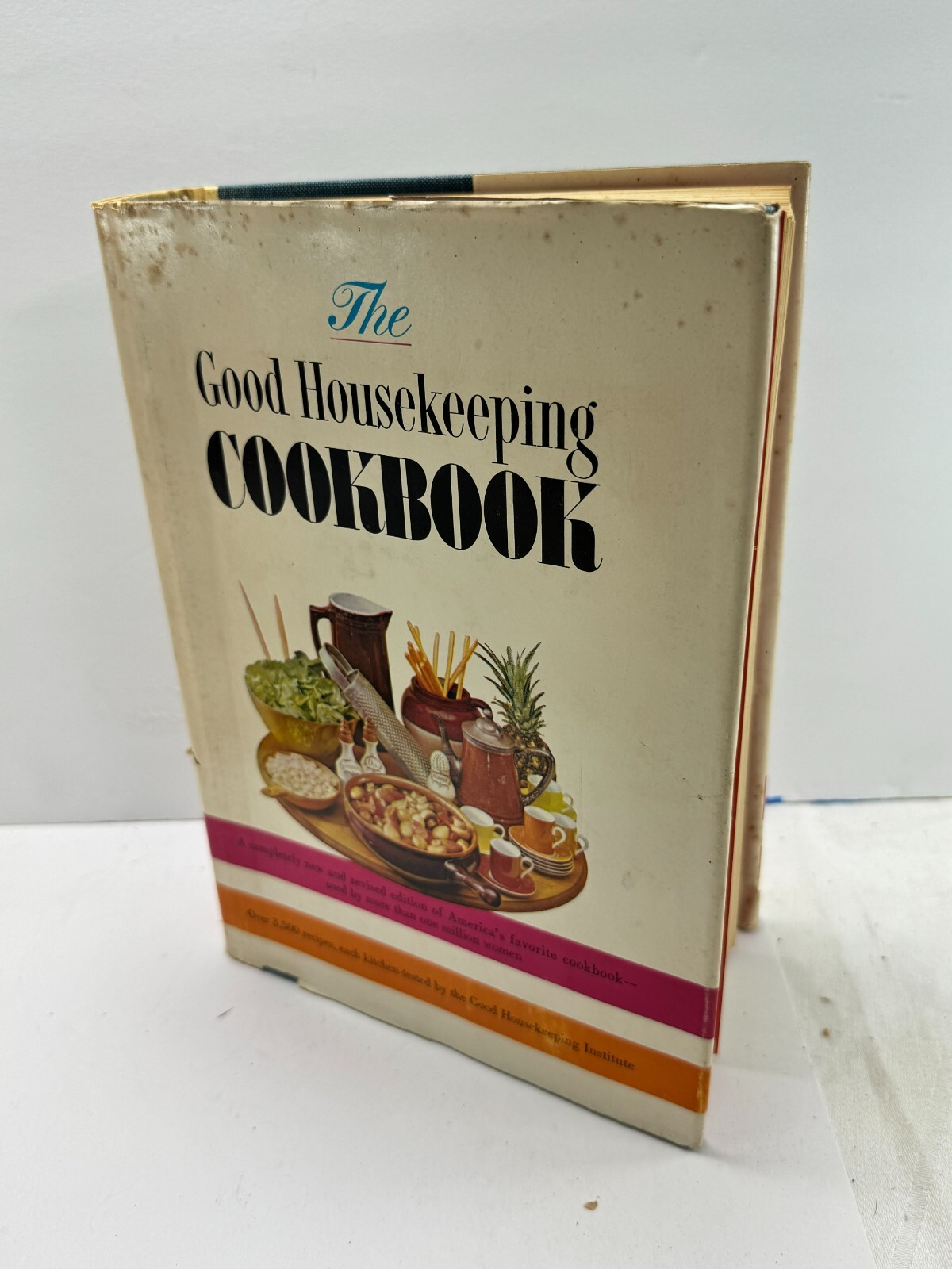 Cookbook 1963 The Good Housekeeping Hardback 800 pages 3000 recipes photos