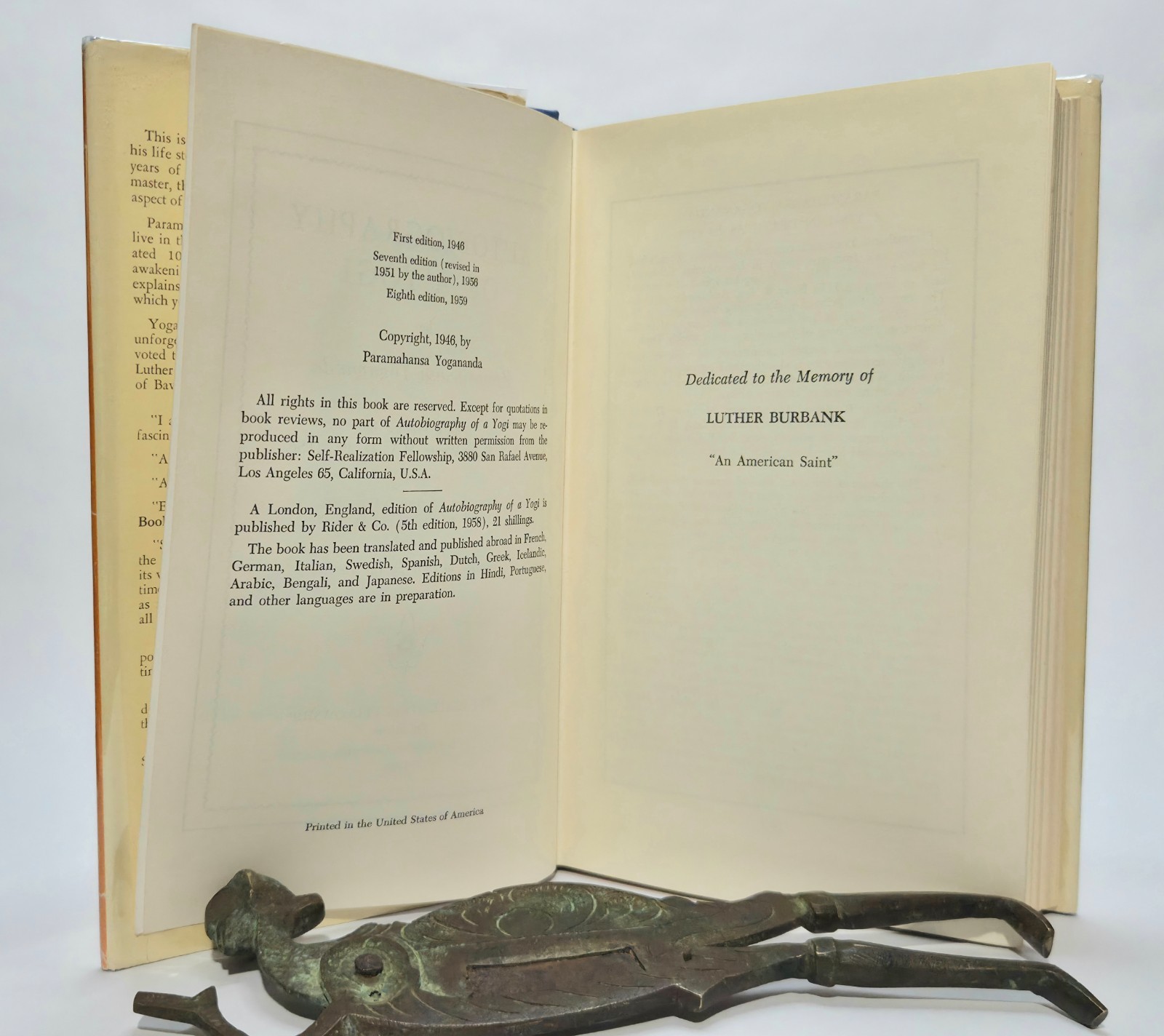 Autobiography of a Yogi 1959 8th Edition Paramhansa Yogananda Meditation HC$DJ