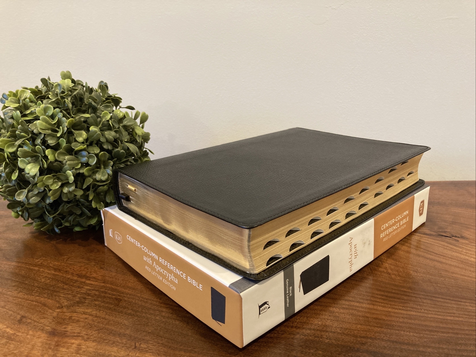 Authorized King James Version | KJV Bible | with APOCRYPHA | Genuine Leather
