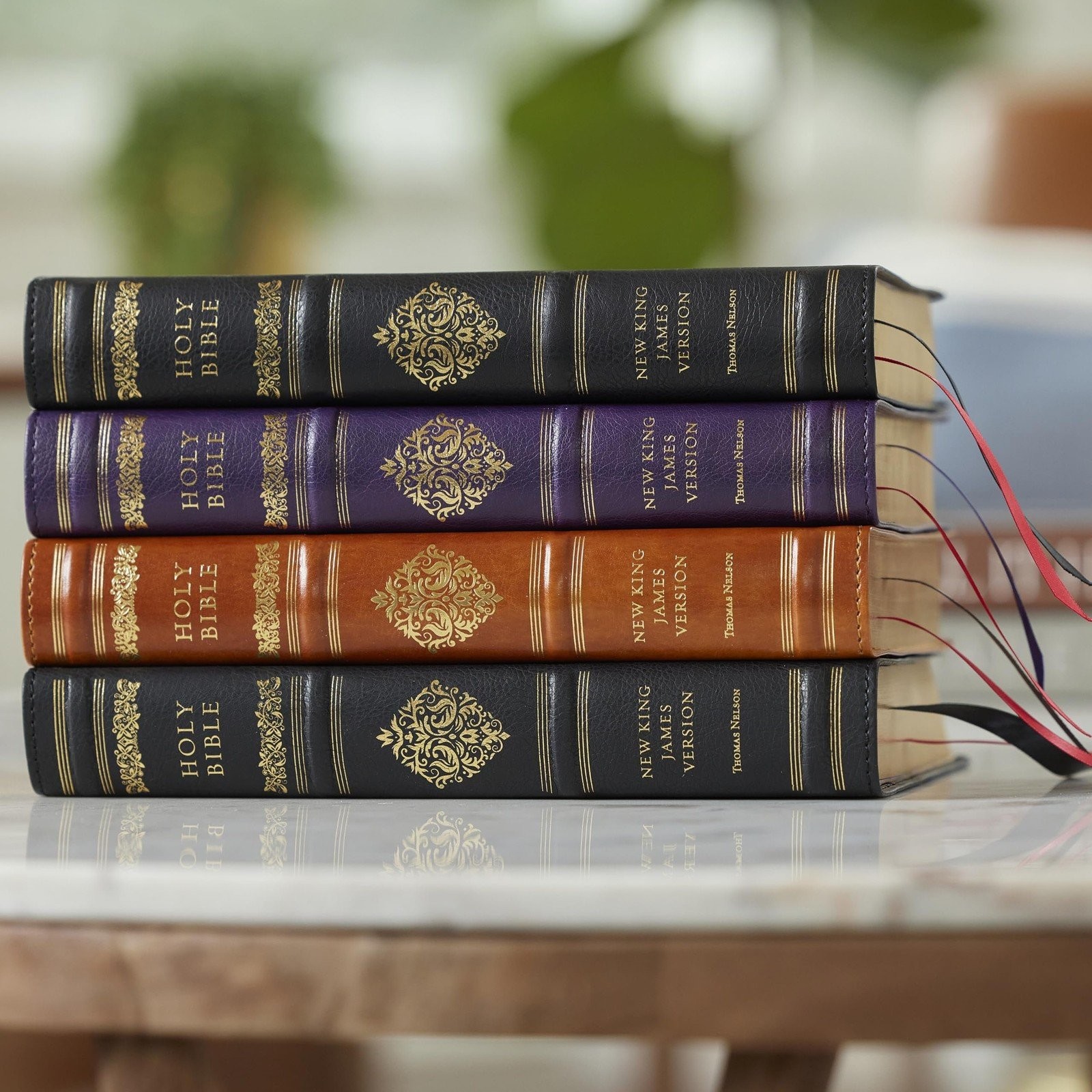 NKJV Large Print Reference Bible, Purple Leathersoft, Red Letter, Comfort…
