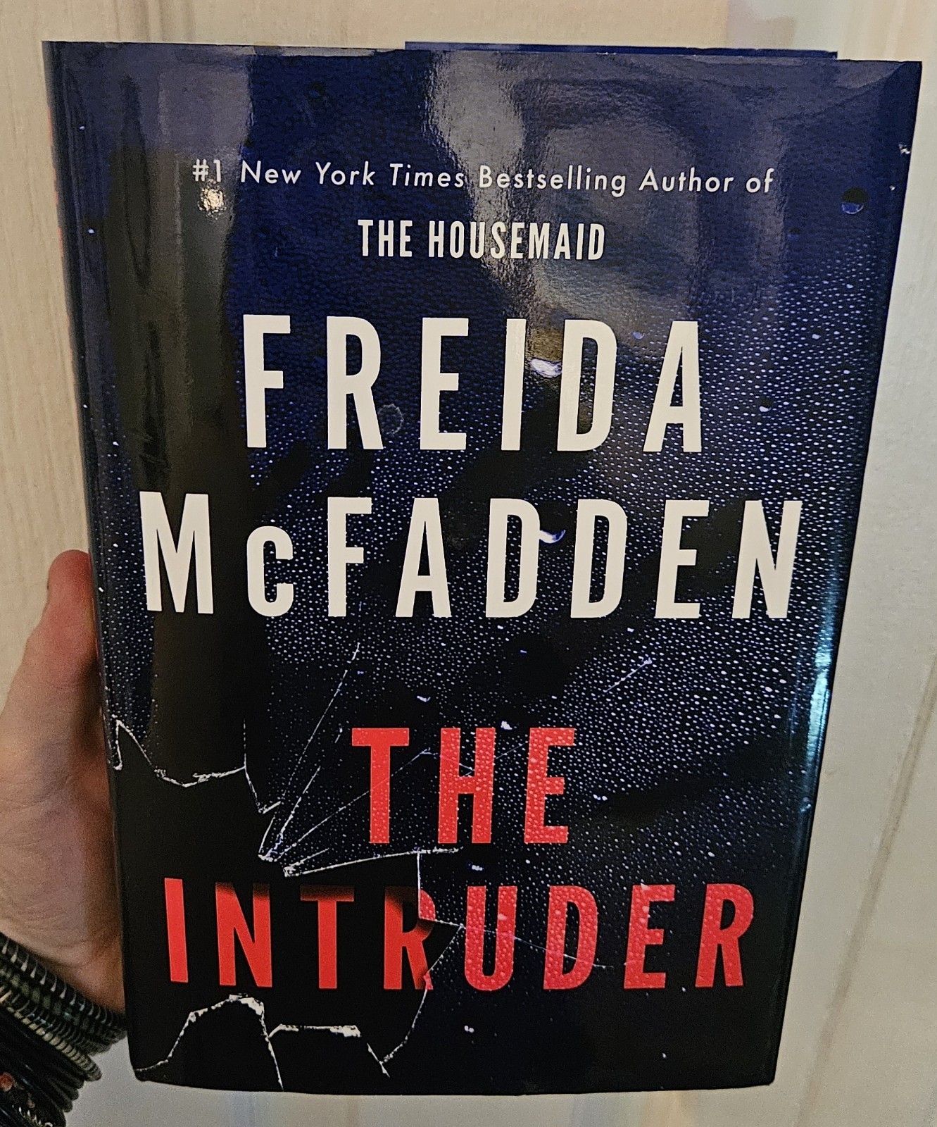 The Intruder Hardcover Freida McFadden Book Novel True Crime Fiction RARE📖🔪🩸