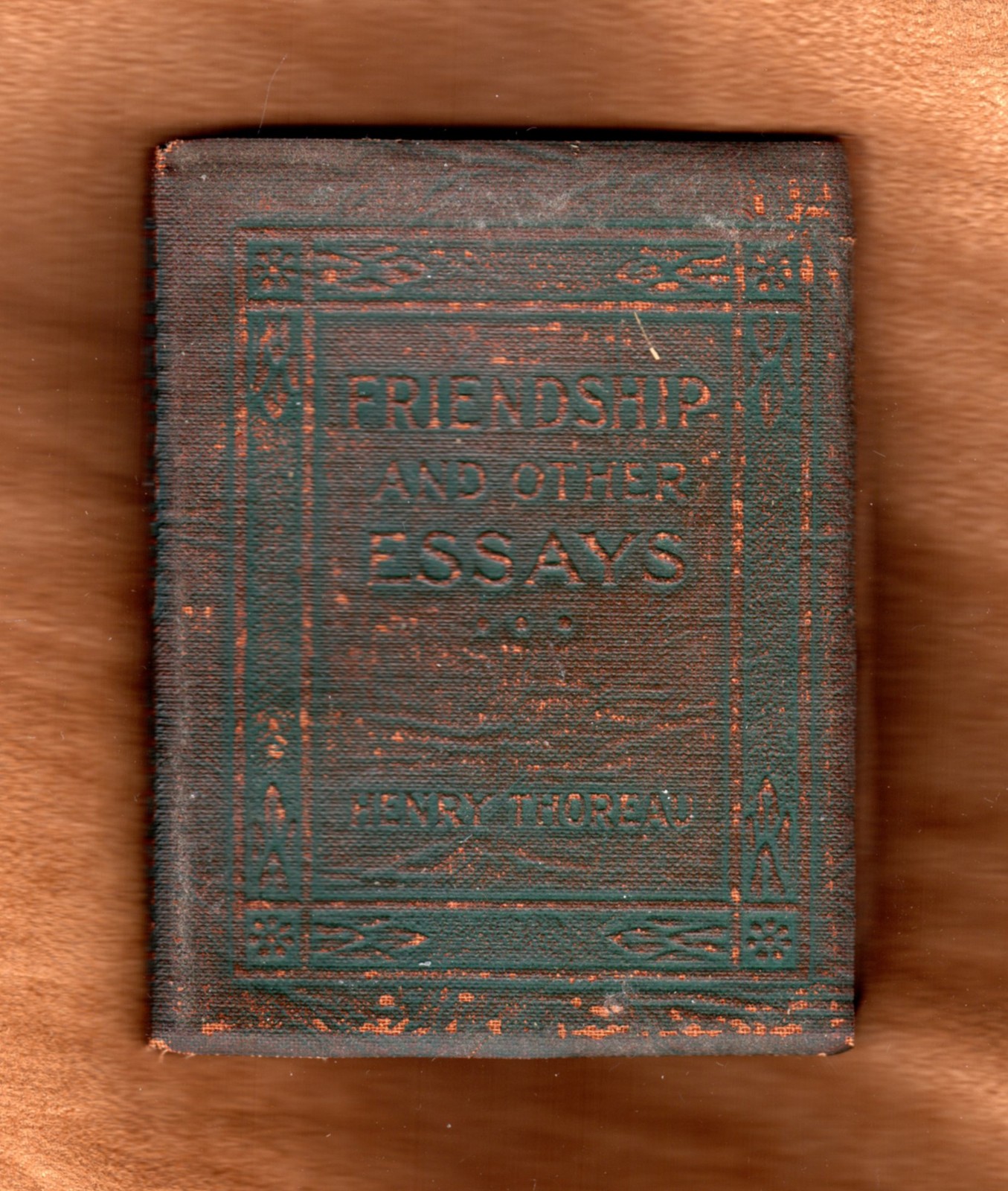 Friendship and Other essays: Little Leather Library, Redcroft Edition