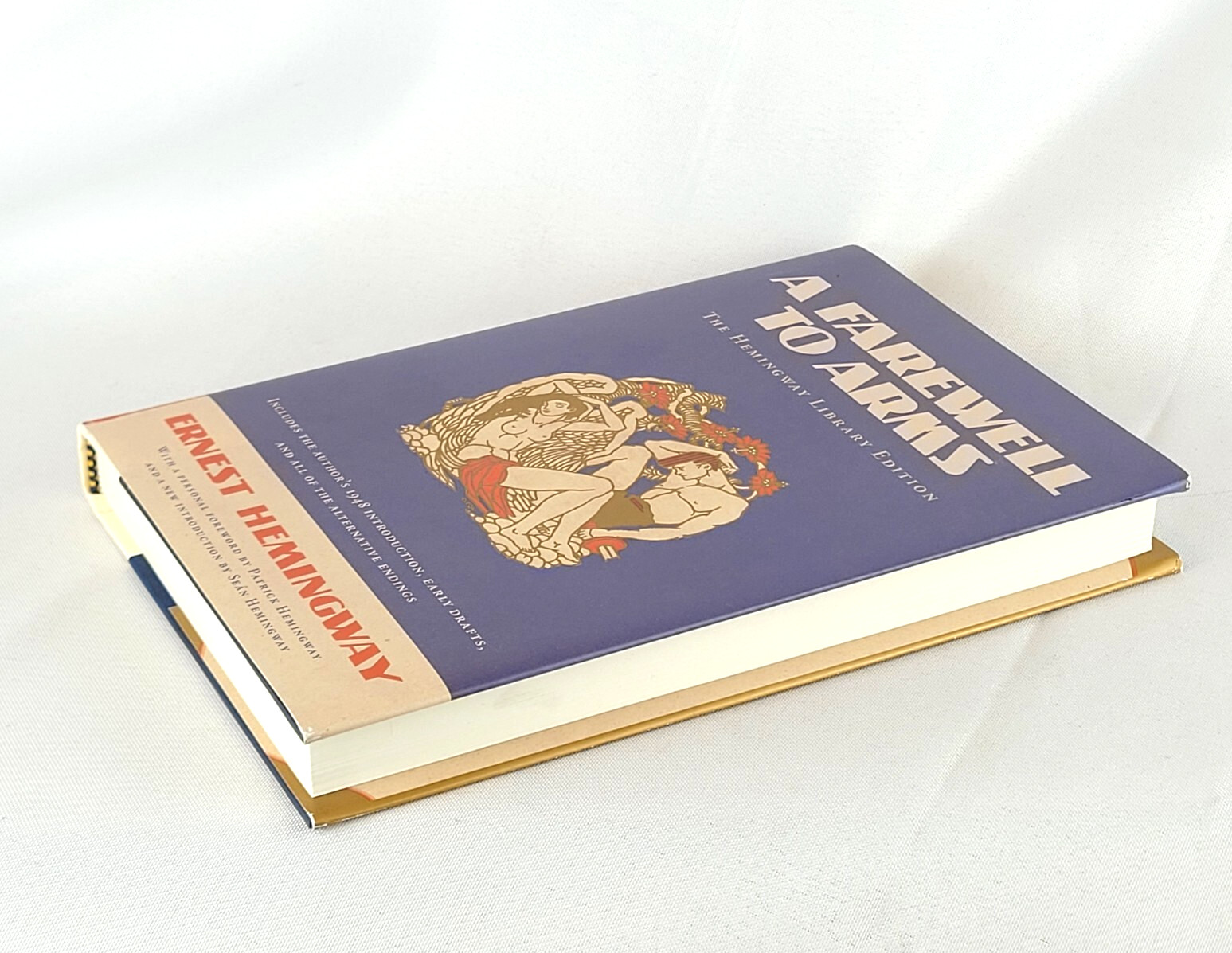 A FAREWELL TO ARMS by Ernest Hemingway Hardcover Classic Library Edition NEW