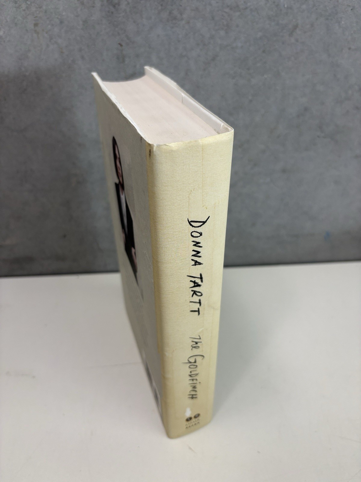 The Goldfinch Donna Tartt First Edition First Printing 2013 Hardcover DJ 1st/1st