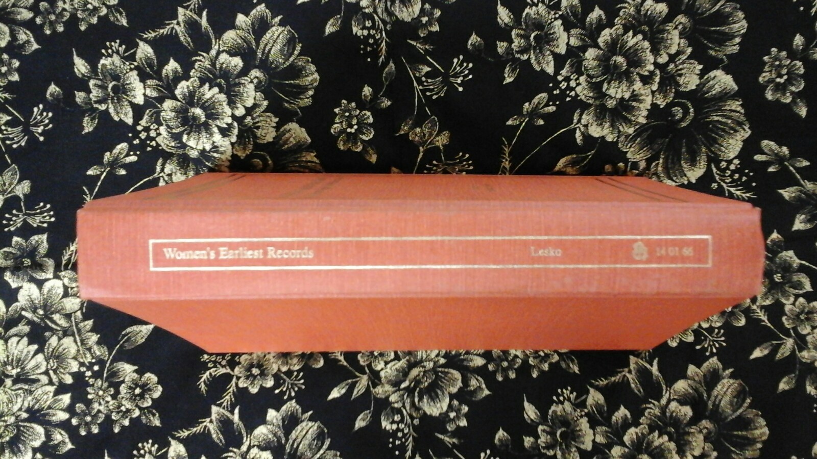  Women’s Earliest Records : From Ancient Egypt / Asia  – Hardbound 