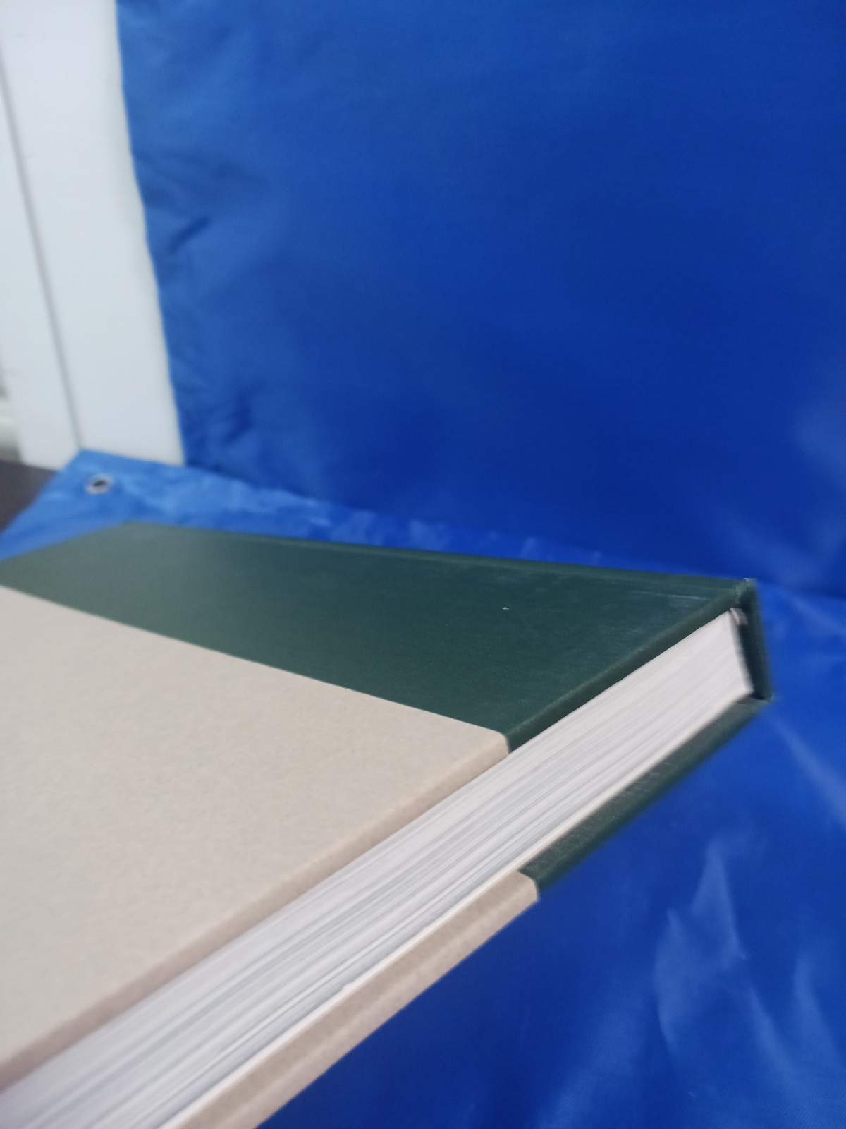 New York Stock Exchange: The First 200 Years – HC & Slipcase By James E Buck