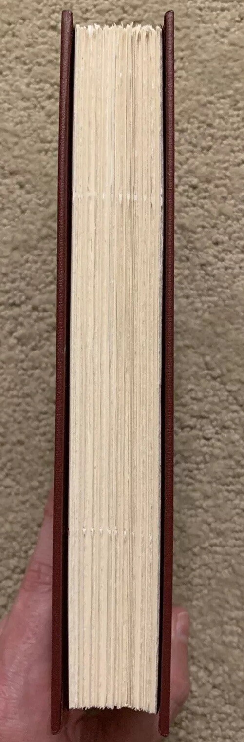 THE RUBAIYAT OF OMAR KHAYYAM EXPLAINED BY PARAMHANSA YOGANANDA 1994 HCDJ ILLUS.