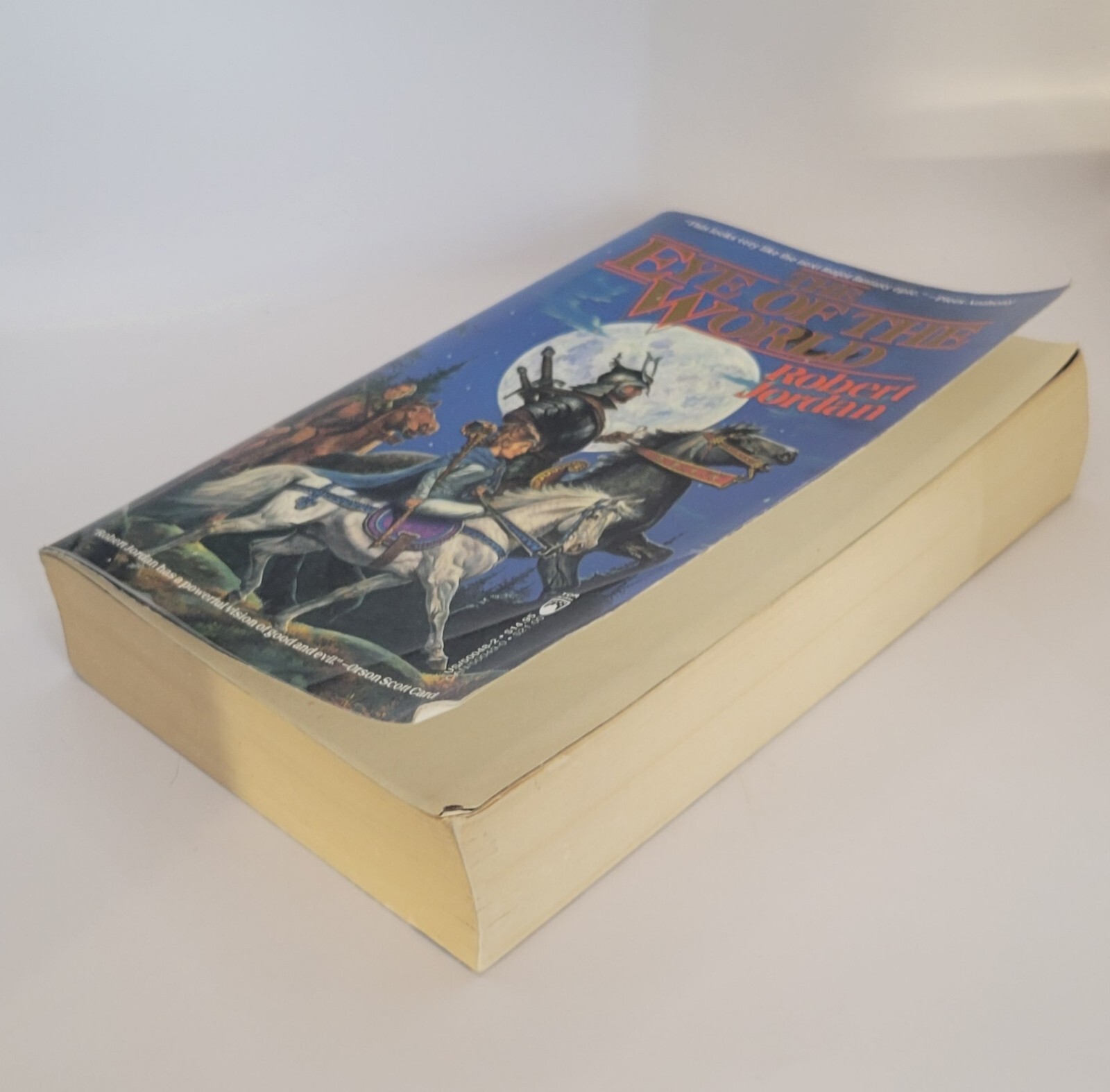 Wheel of Time Ser.: The Eye of the World by Robert Jordan (1990, Trade…