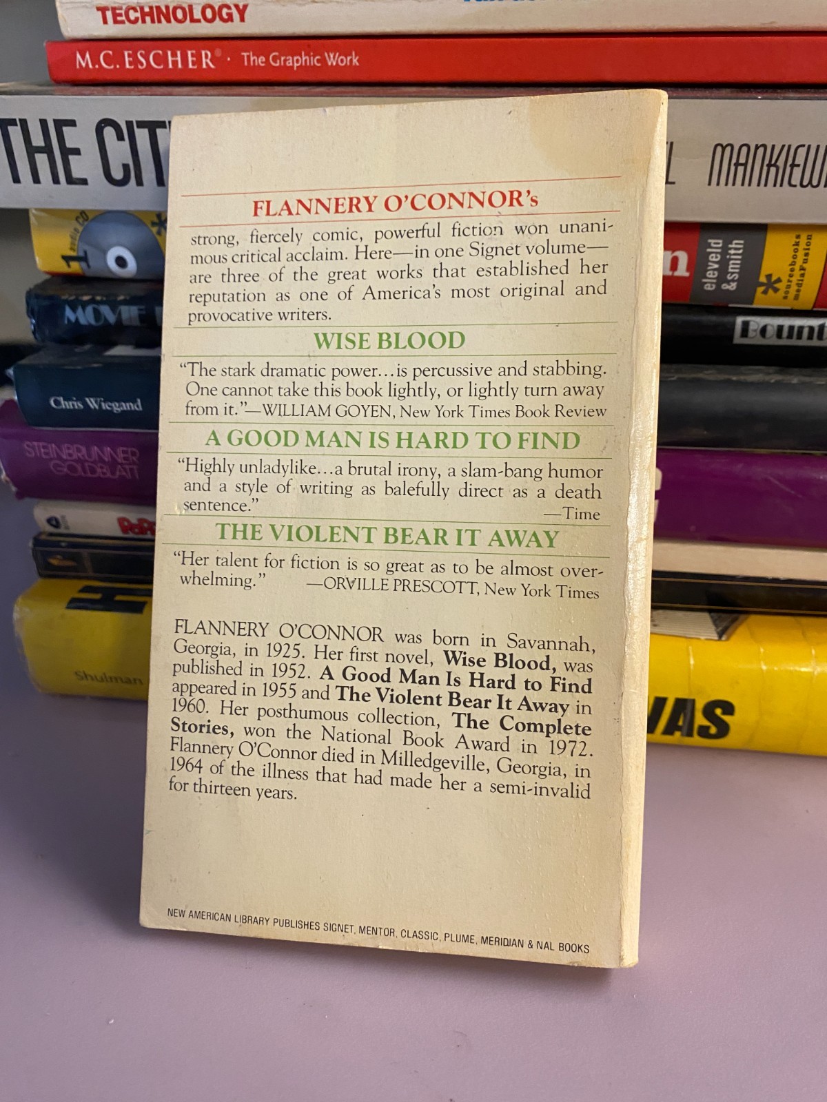 THREE BY FLANNERY O’CONNOR – Flannery O’Connor (Signet/New American Library)