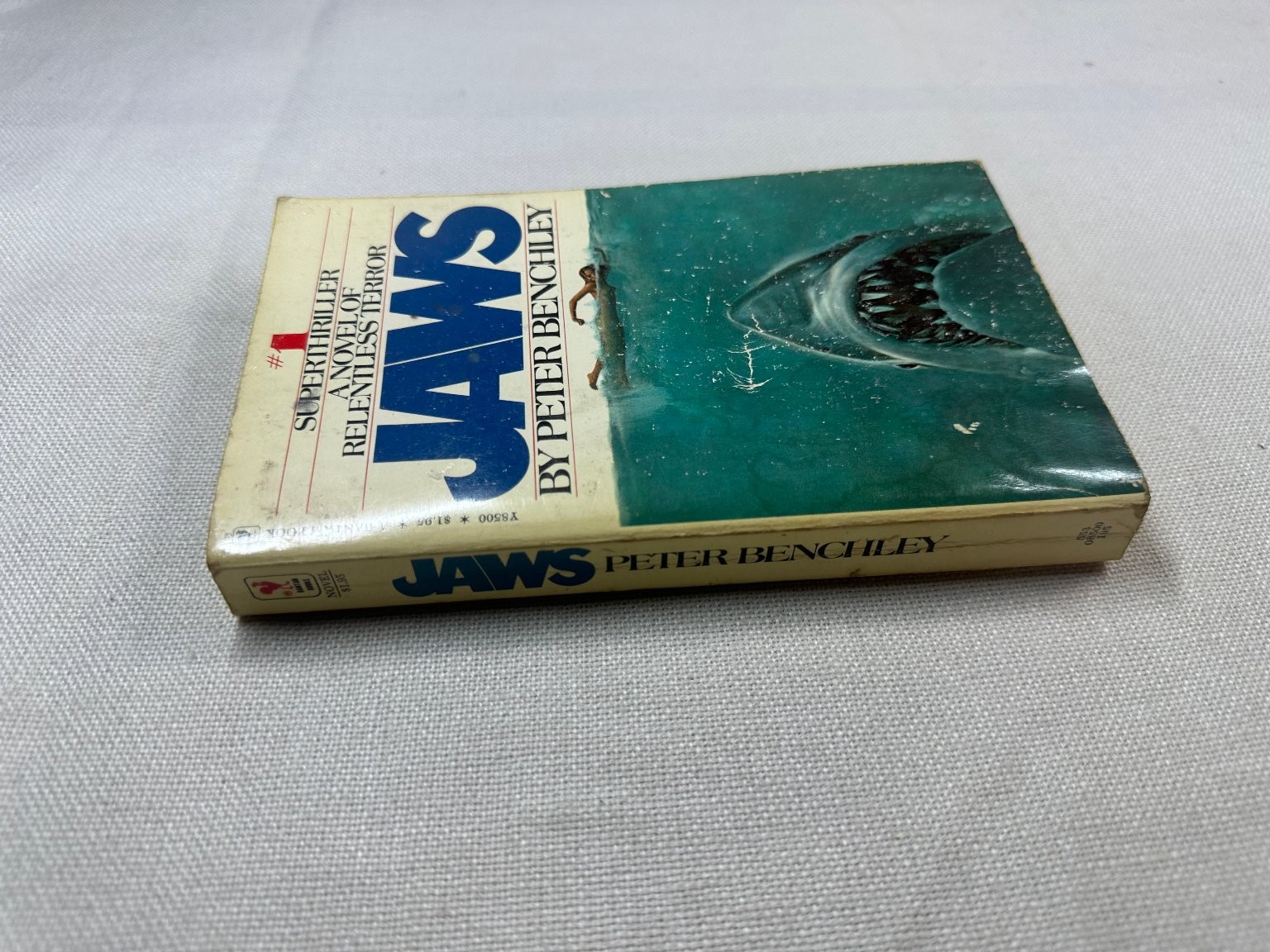 Jaws Peter Benchley 1975 Bantam Edition Thriller Novel Shark Classic